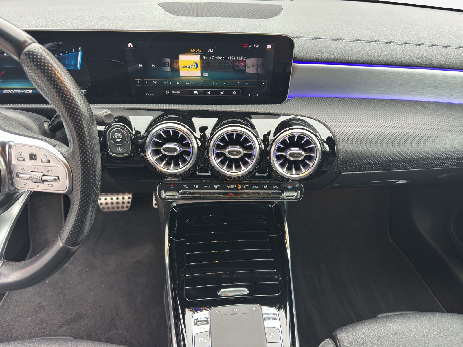 MERCEDES-BENZ CLA 35 AMG 4Matic 7G-DCT-image-10