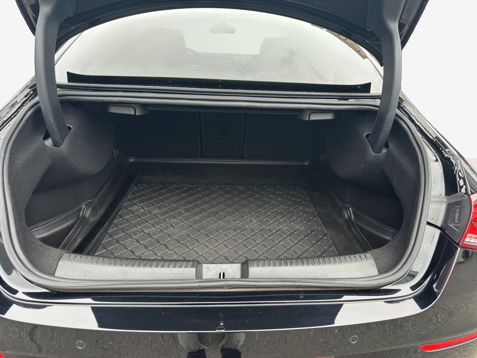 MERCEDES-BENZ CLA 35 AMG 4Matic 7G-DCT-image-12