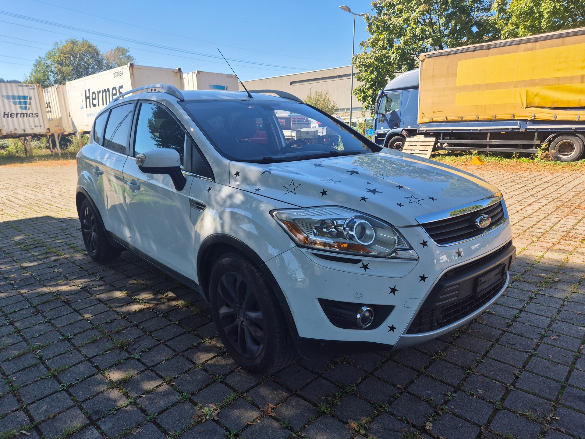 FORD Kuga 2.5 Turbo Titanium 4WD-image-1