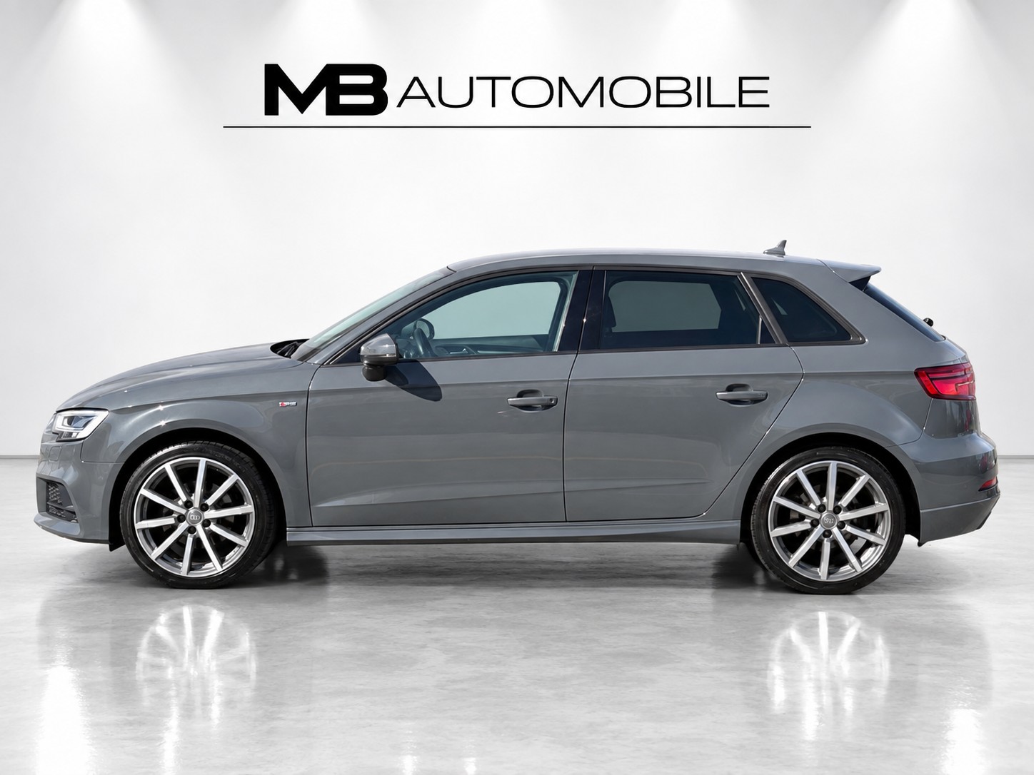AUDI A3 Sportback 2.0 TDI Sport S-tronic-image-1