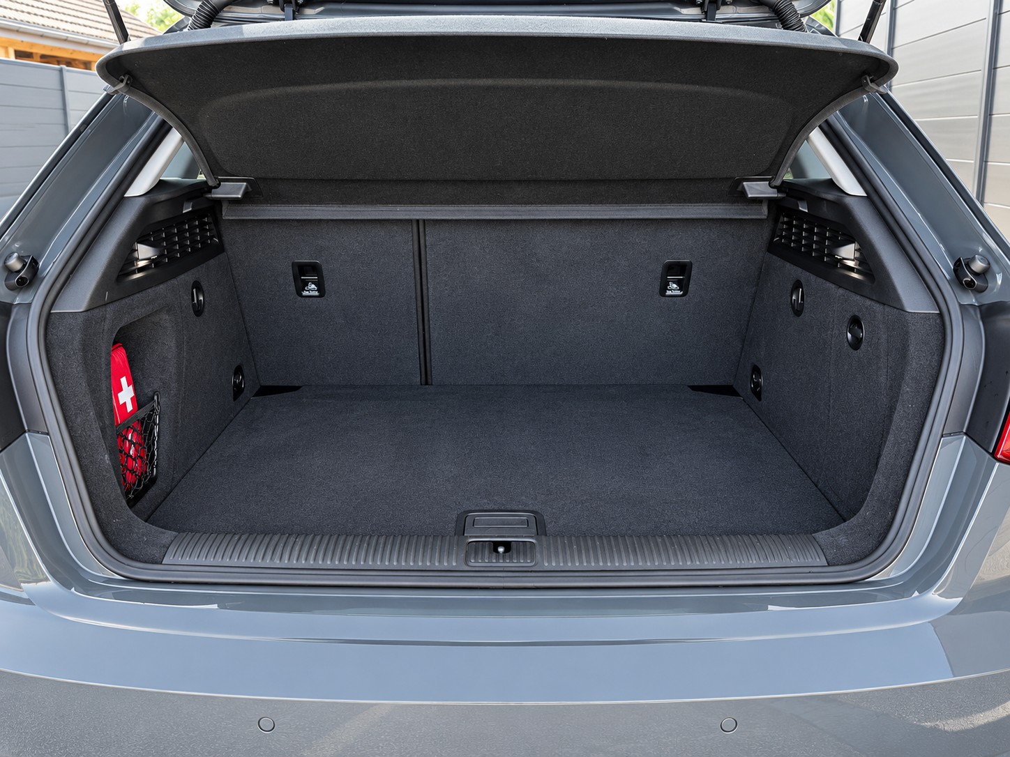AUDI A3 Sportback 2.0 TDI Sport S-tronic-image-10