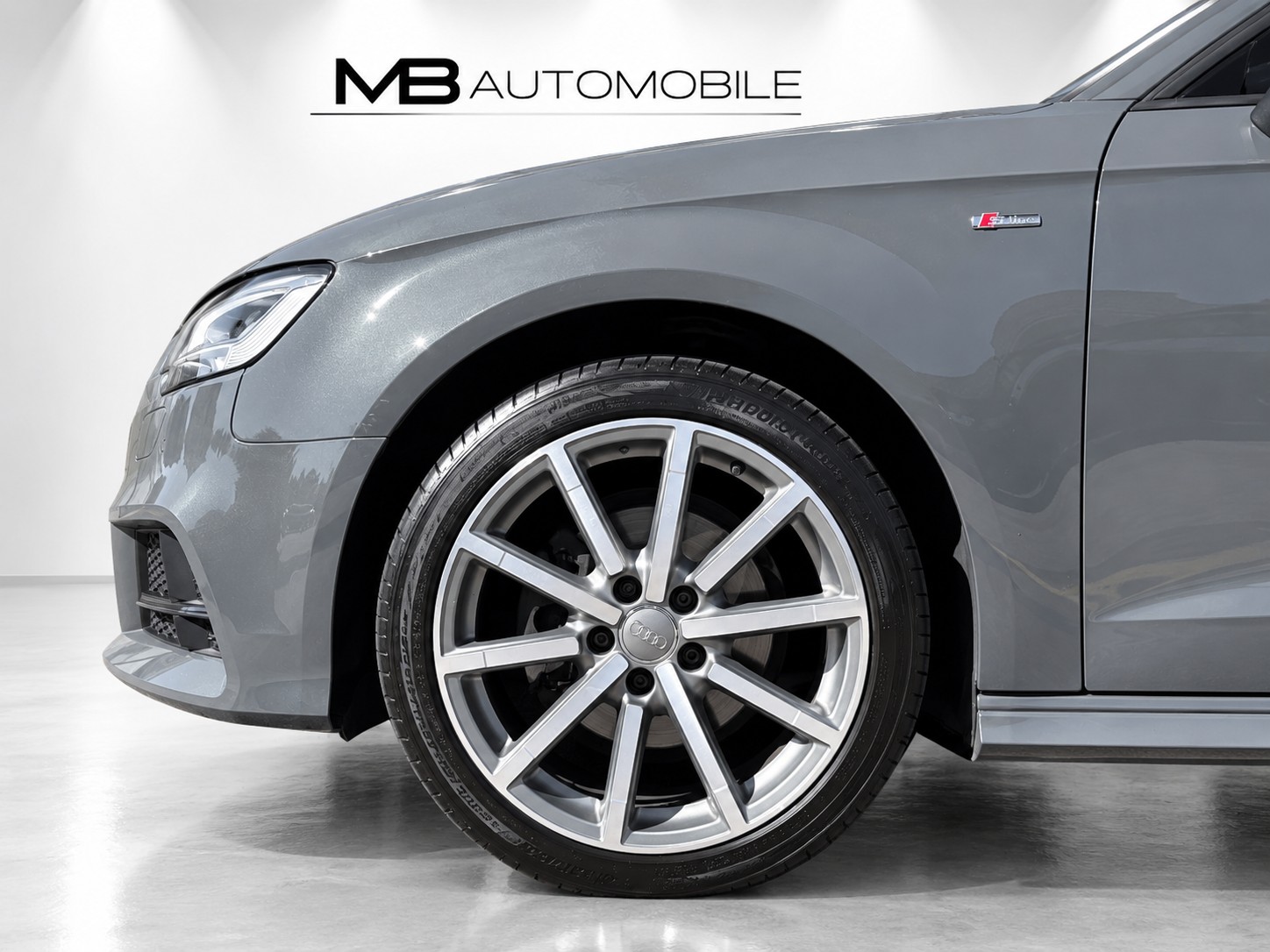 AUDI A3 Sportback 2.0 TDI Sport S-tronic-image-13