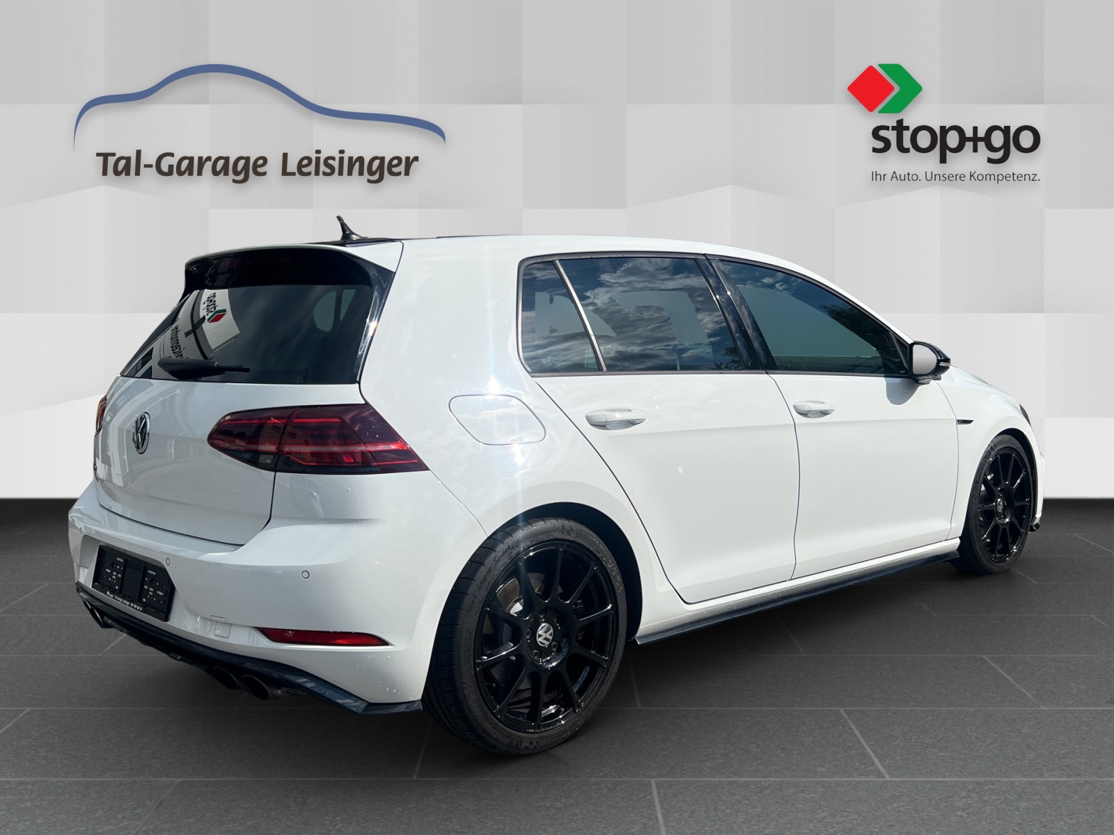 VW Golf 2.0 TSI R 4Motion-image-5