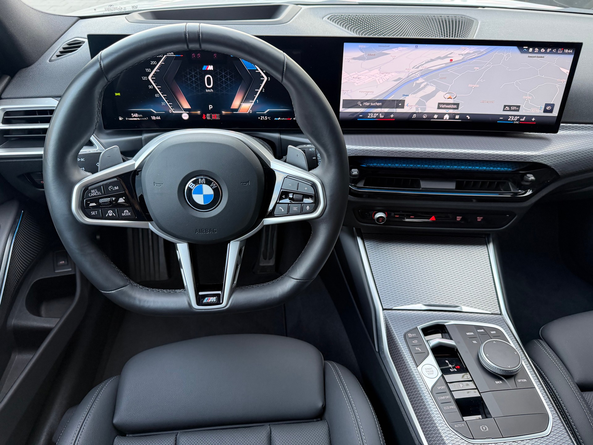 BMW 320d xDrive 48V Touring Steptronic M Sport-image-19