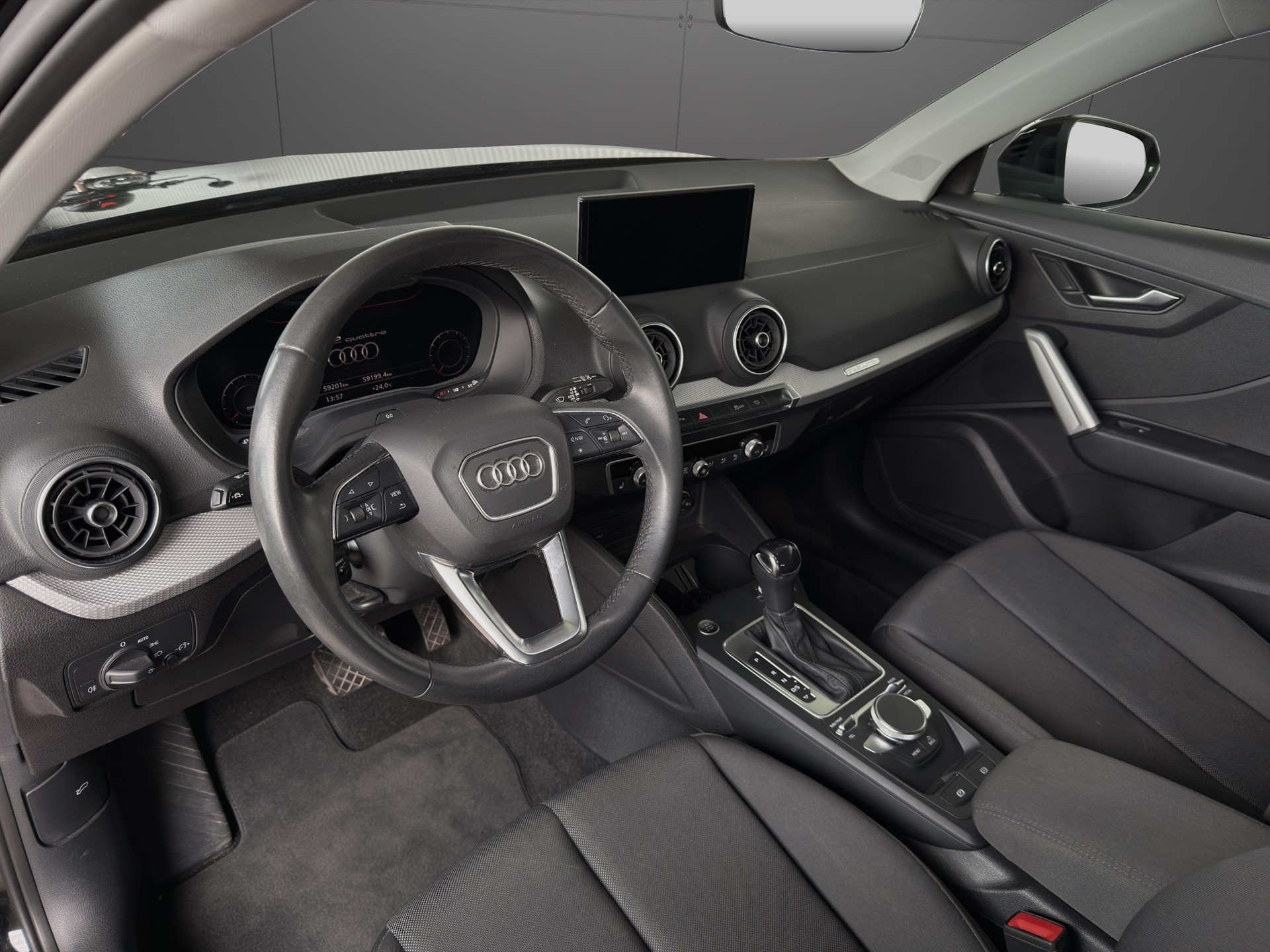 AUDI Q2 40 TFSI advanced Attraction quattro S-tronic-image-7