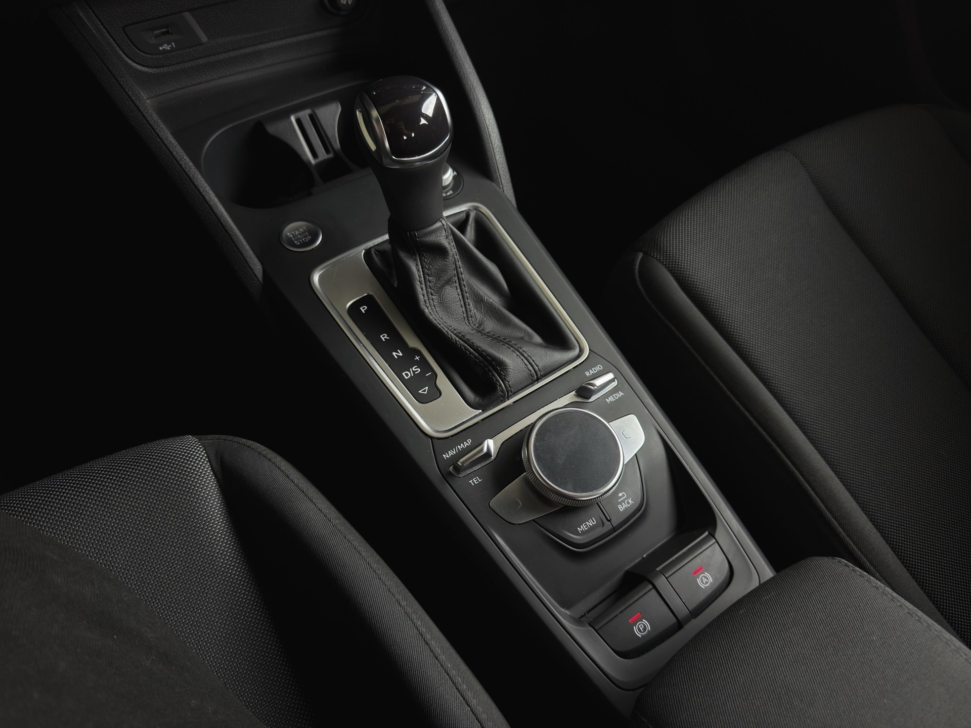 AUDI Q2 40 TFSI advanced Attraction quattro S-tronic-image-16