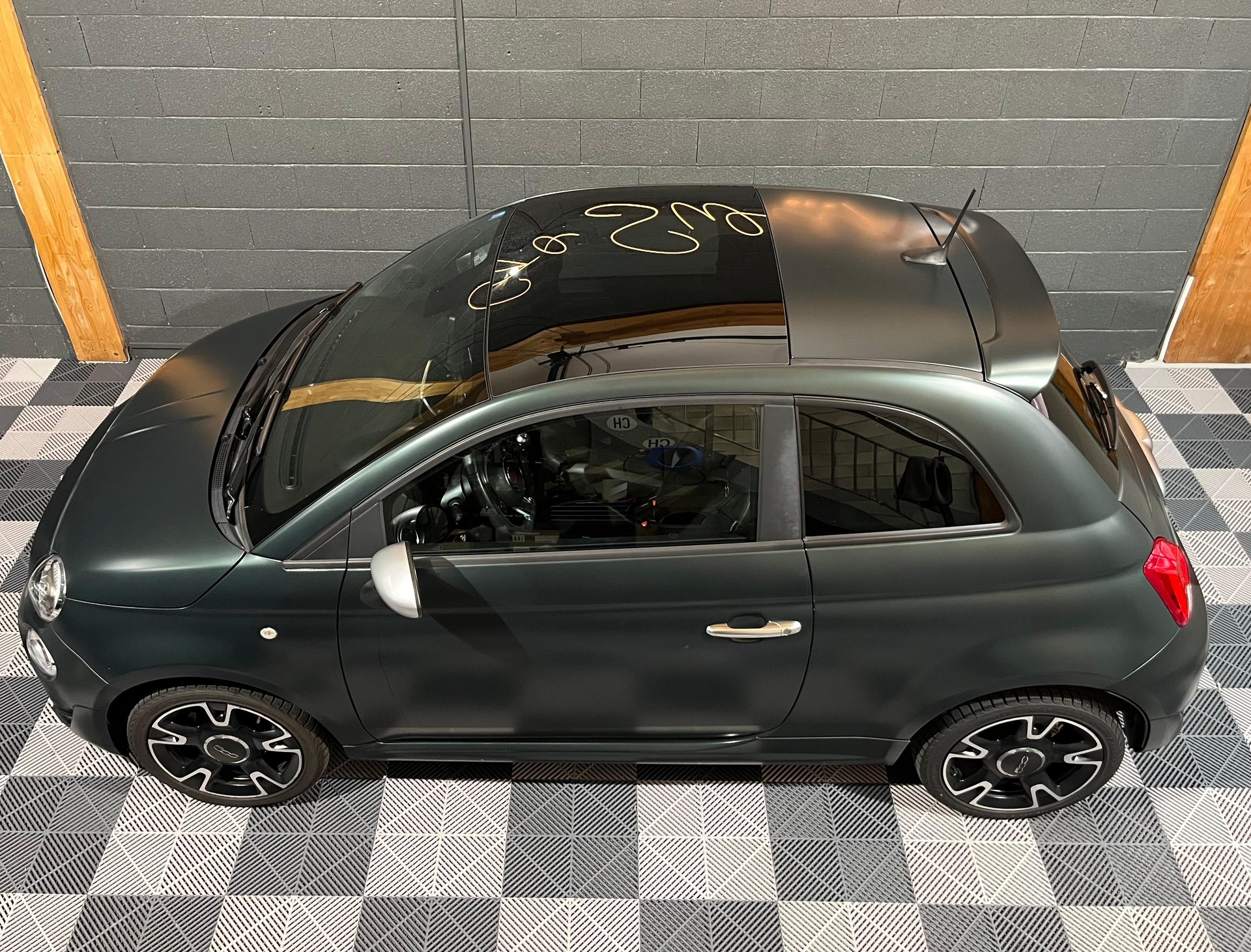 FIAT 500 1.0 N3 MildHybrid Rockstar-image-6