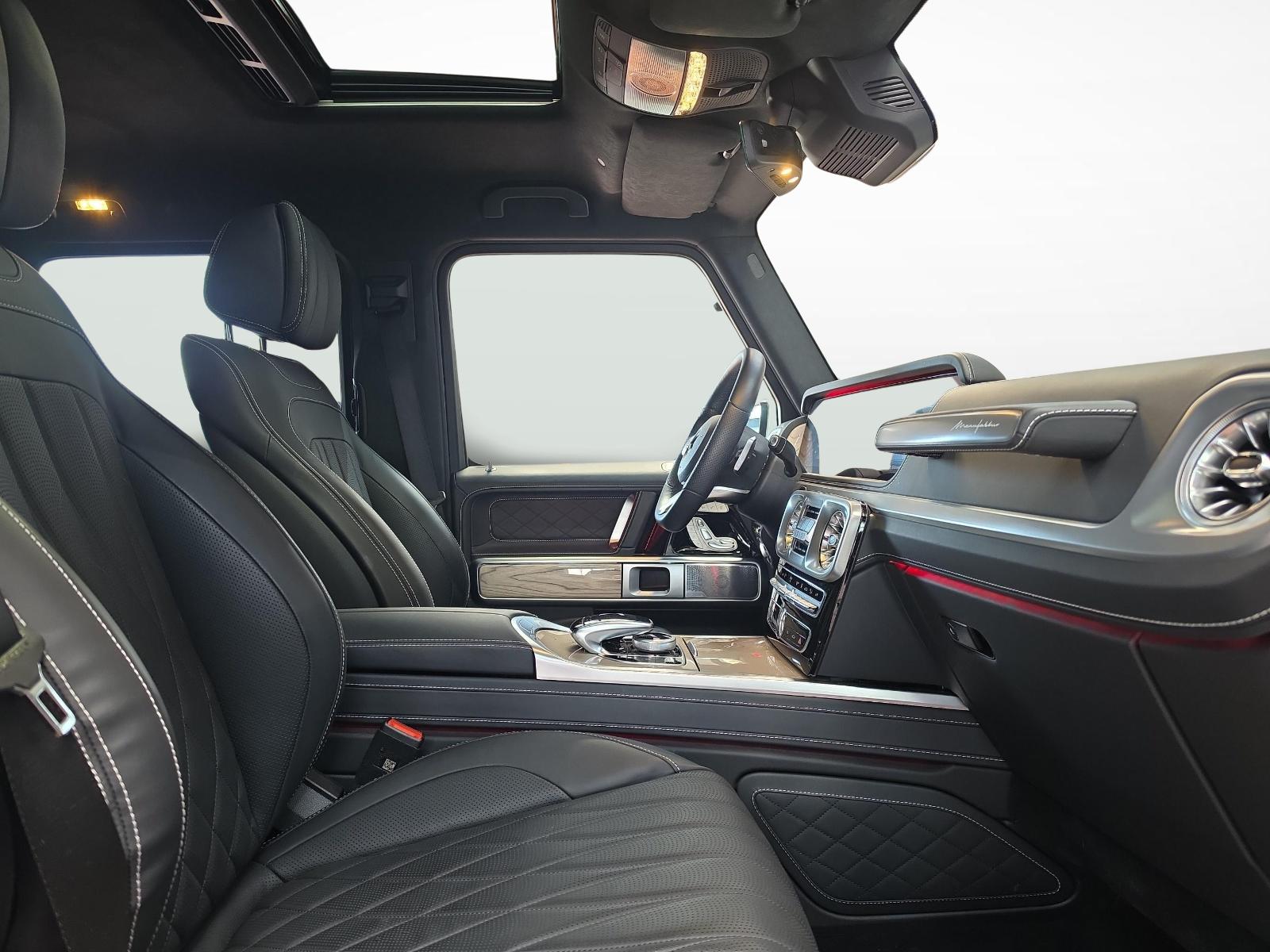 MERCEDES-BENZ G 500 4MATIC AMG Line-image-11