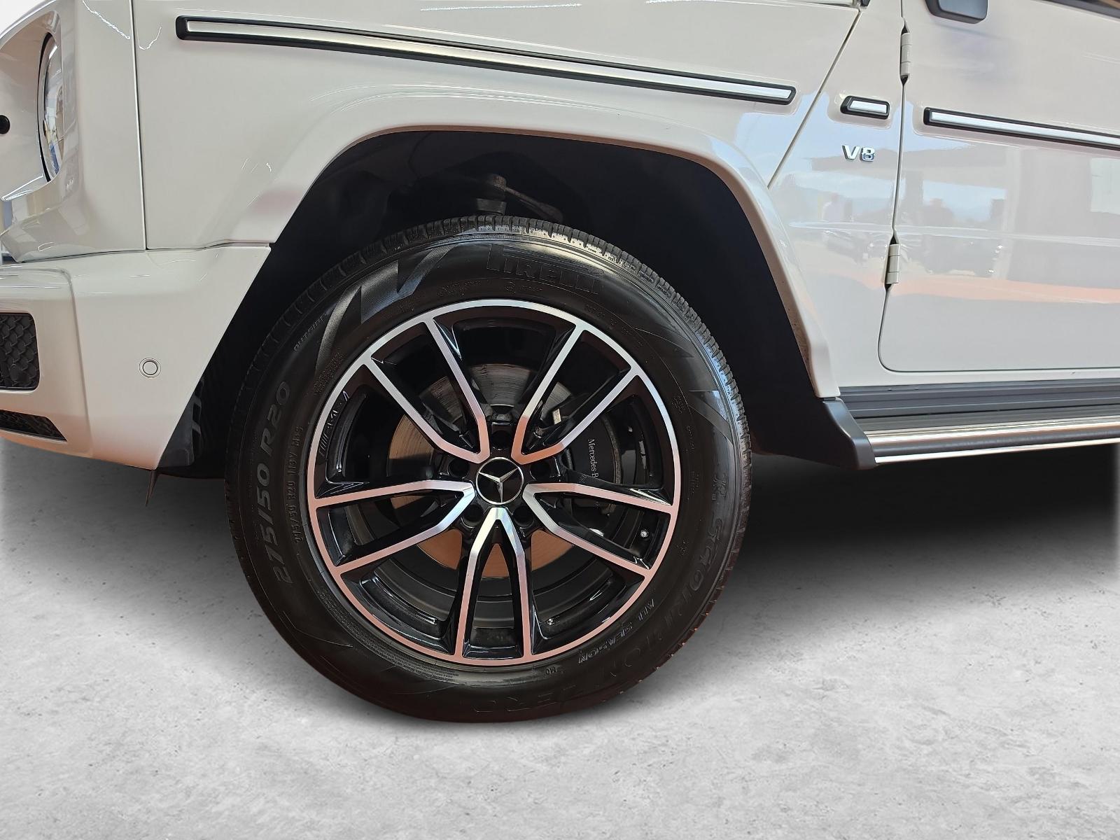 MERCEDES-BENZ G 500 4MATIC AMG Line-image-17