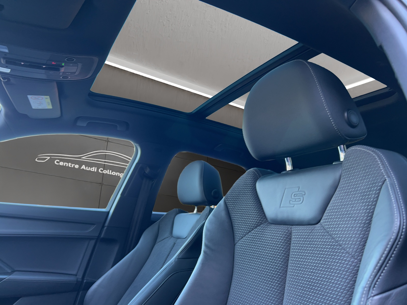 AUDI Q3 45 TFSI e S line S-tronic-image-23