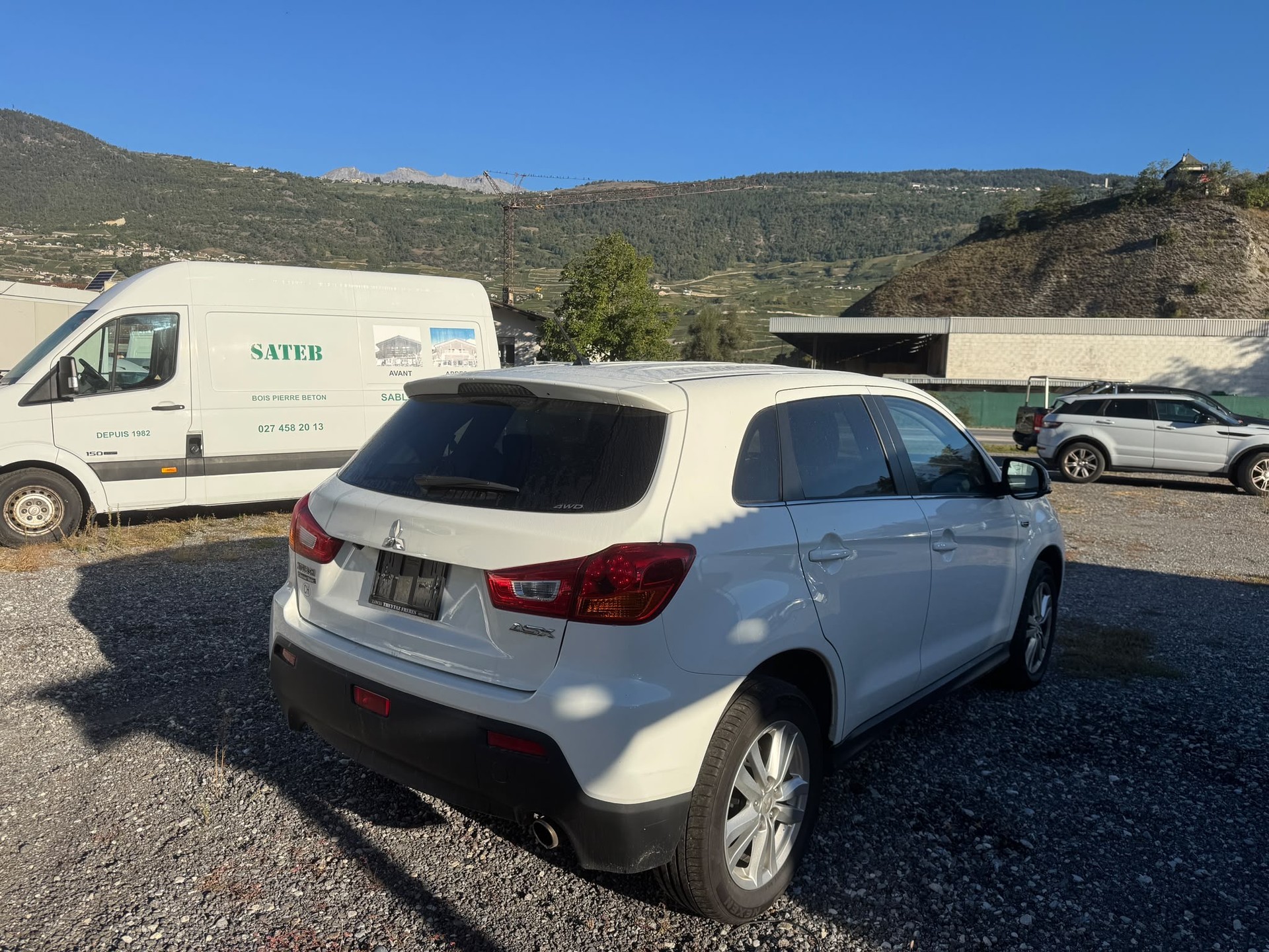 MITSUBISHI ASX 1.8 DID Invite 4WD-image-3