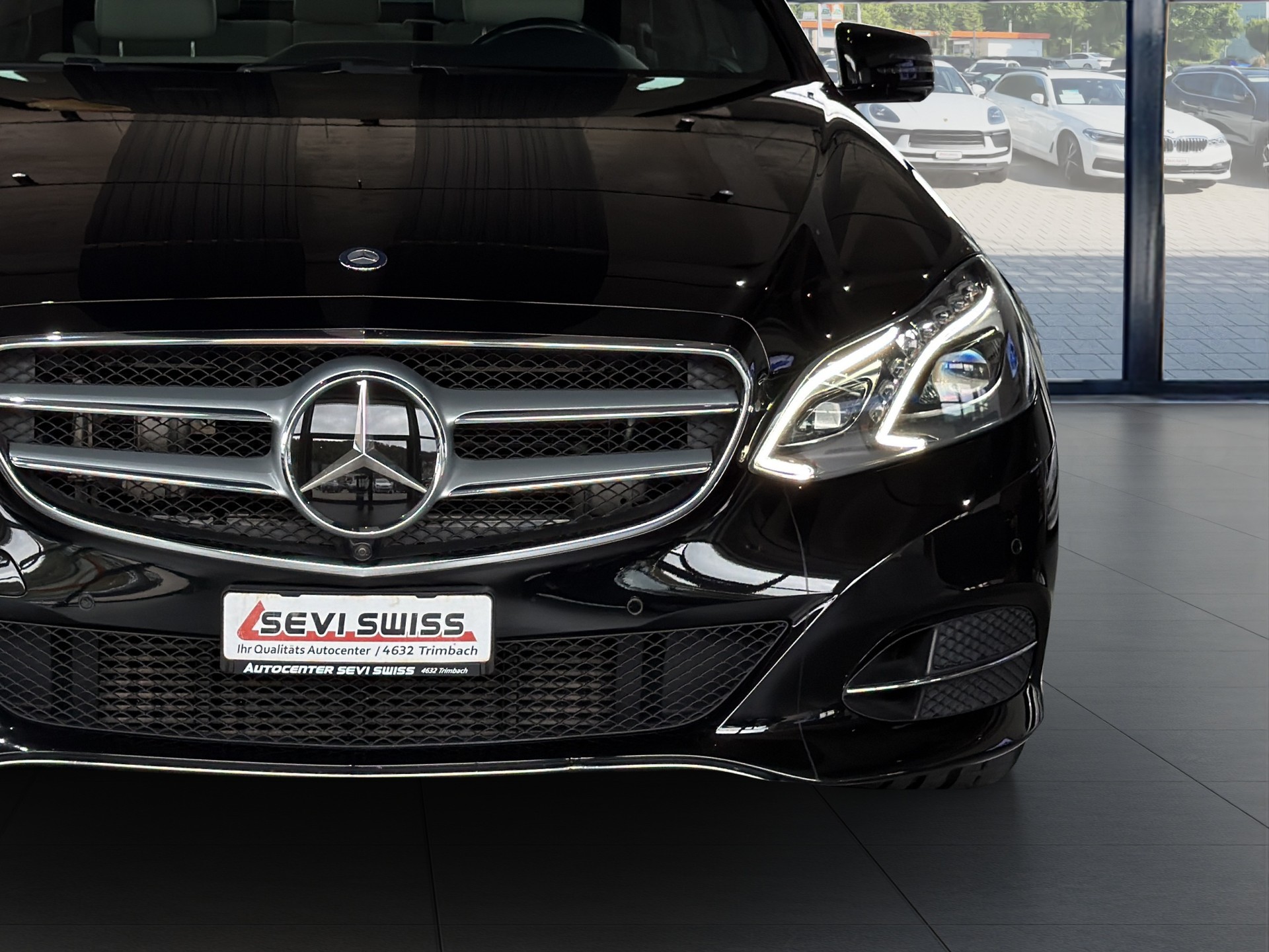 MERCEDES-BENZ E 350 BlueTEC Avantgarde 4Matic 7G-Tronic*Frisch ab MFK,1 Jahr oder 20'000km Garantie auf Motor und Getriebe*-image-8