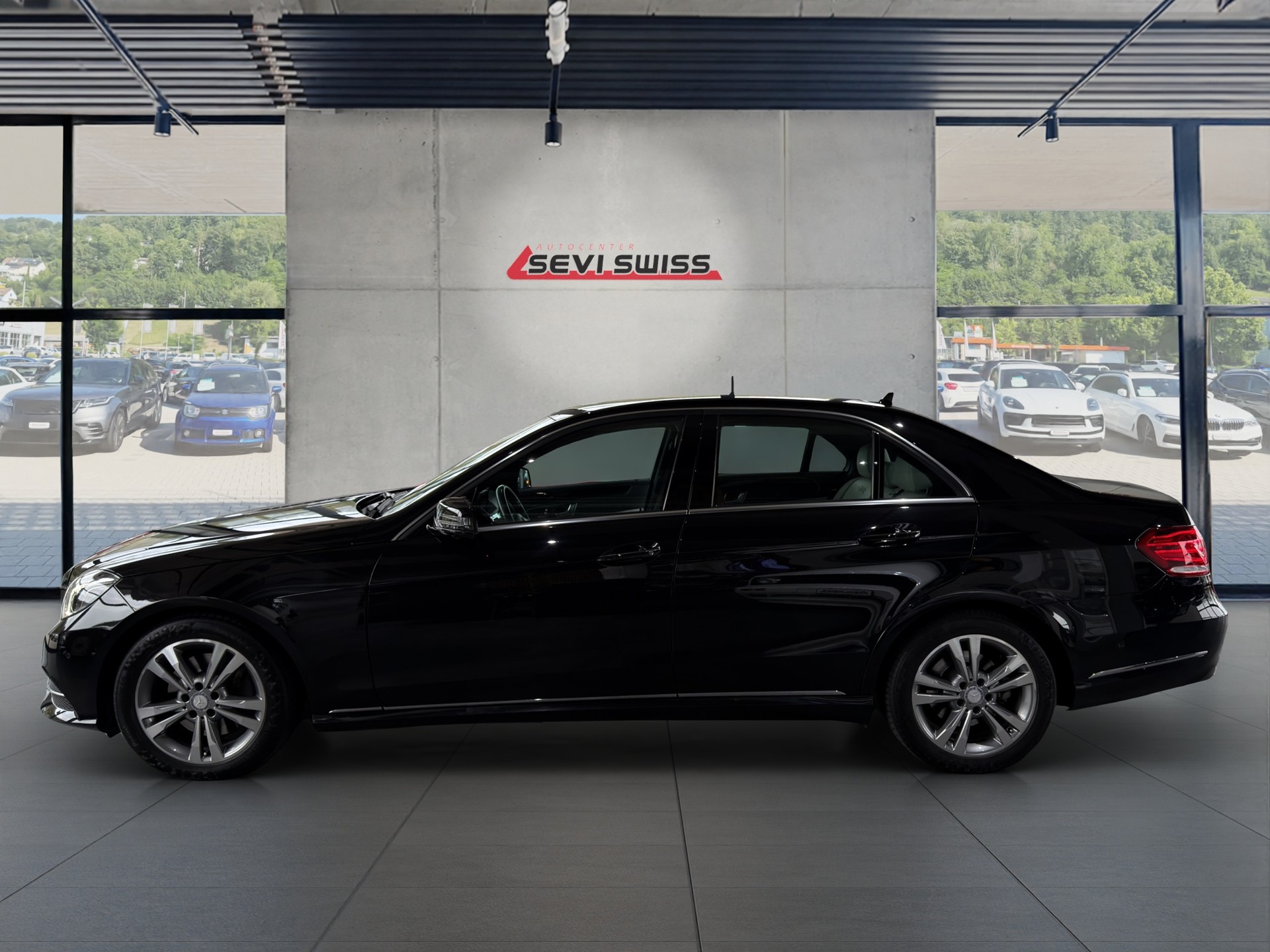 MERCEDES-BENZ E 350 BlueTEC Avantgarde 4Matic 7G-Tronic*Frisch ab MFK,1 Jahr oder 20'000km Garantie auf Motor und Getriebe*-image-4