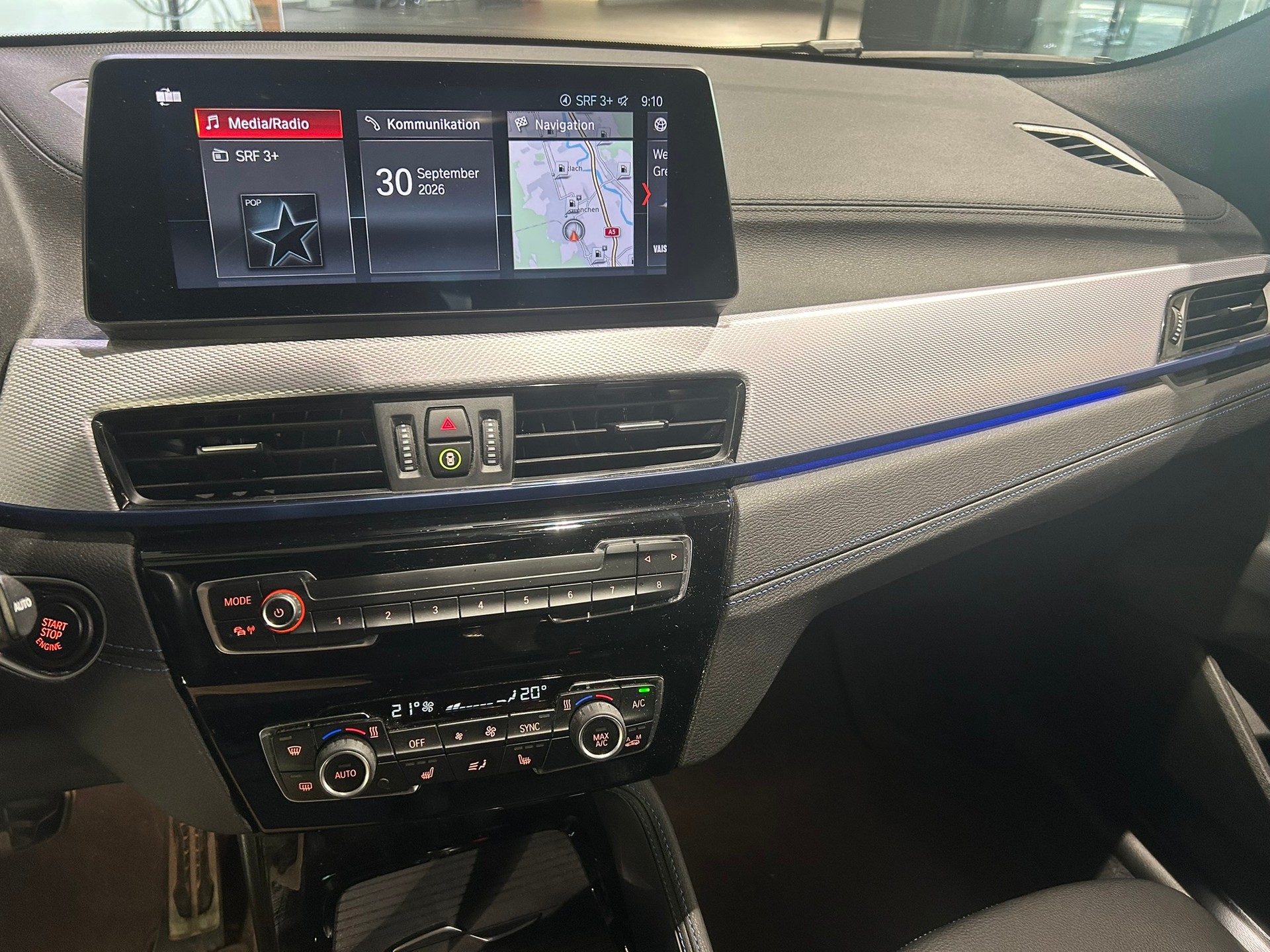 BMW X2 sDrive 18d M Sport Steptronic-image-30