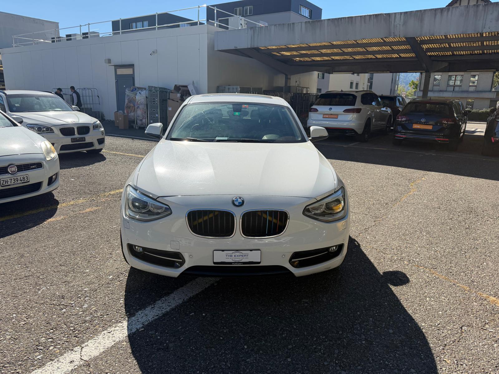 BMW 125i-image-1