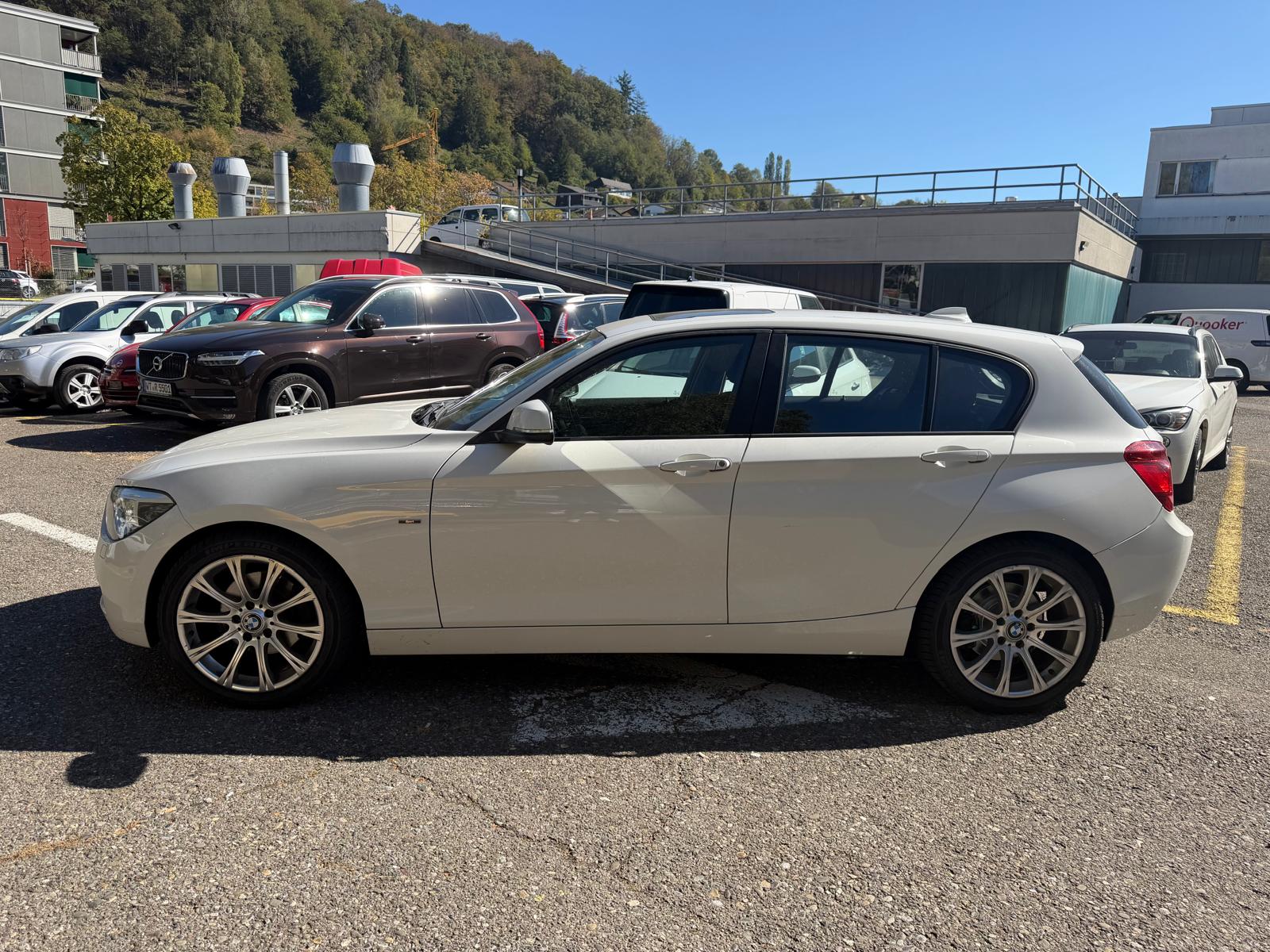 BMW 125i-image-2