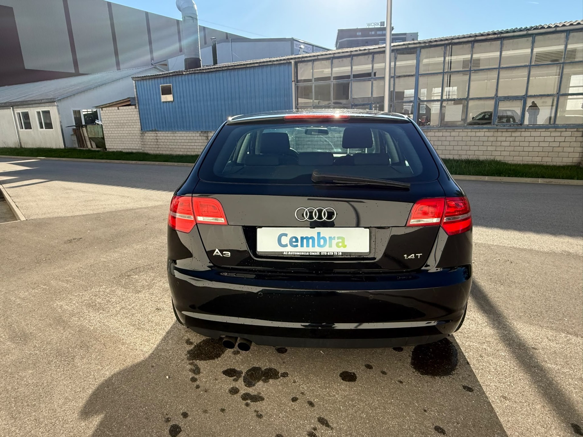 AUDI A3 Sportback 1.4 TFSI Ambiente-image-14