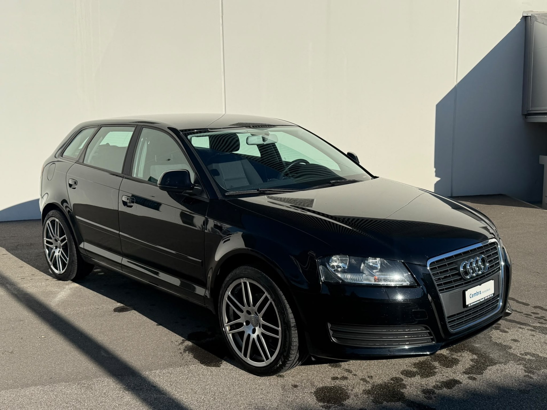 AUDI A3 Sportback 1.4 TFSI Ambiente-image-5