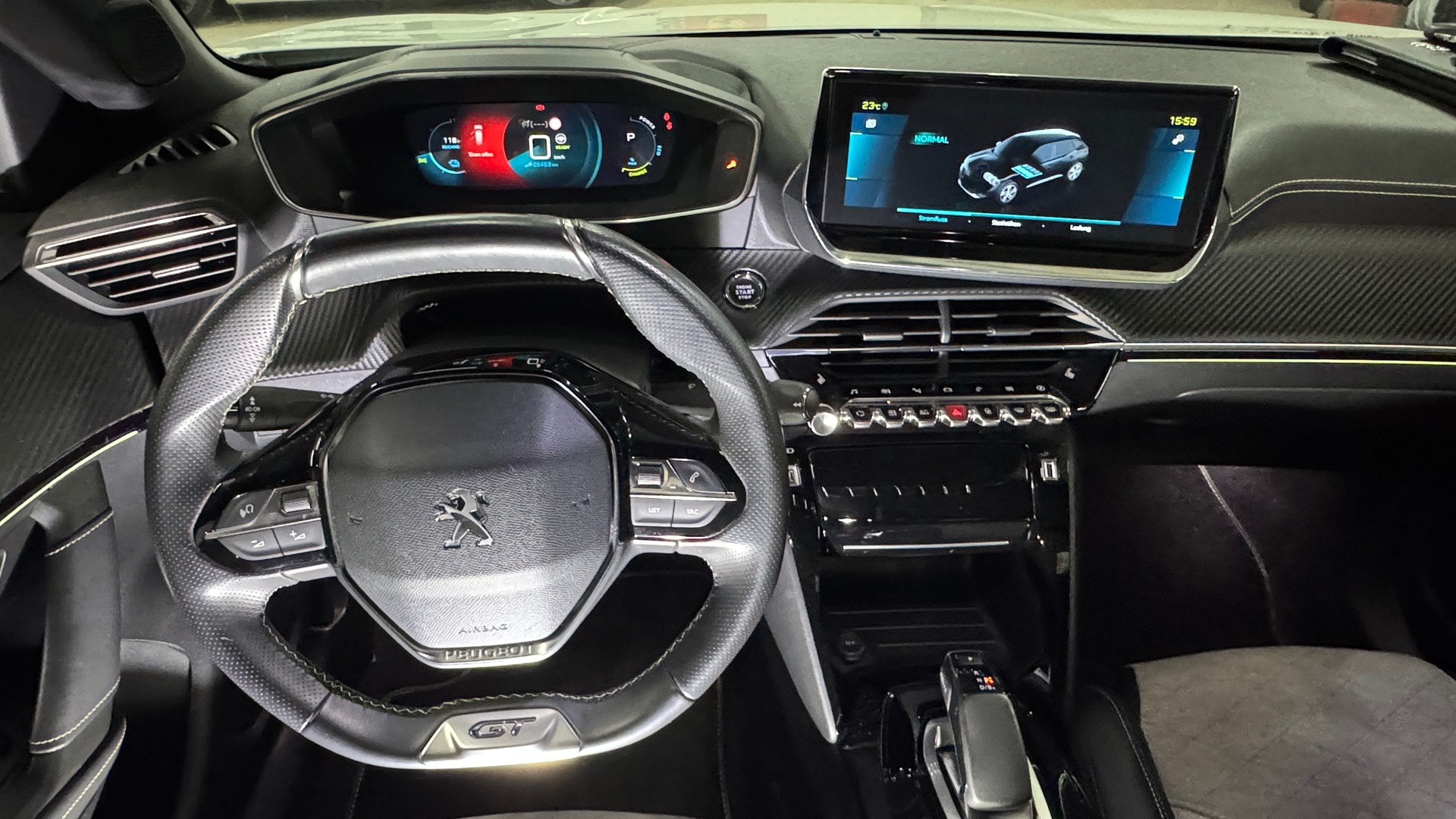 PEUGEOT 2008 e GT Pack-image-10