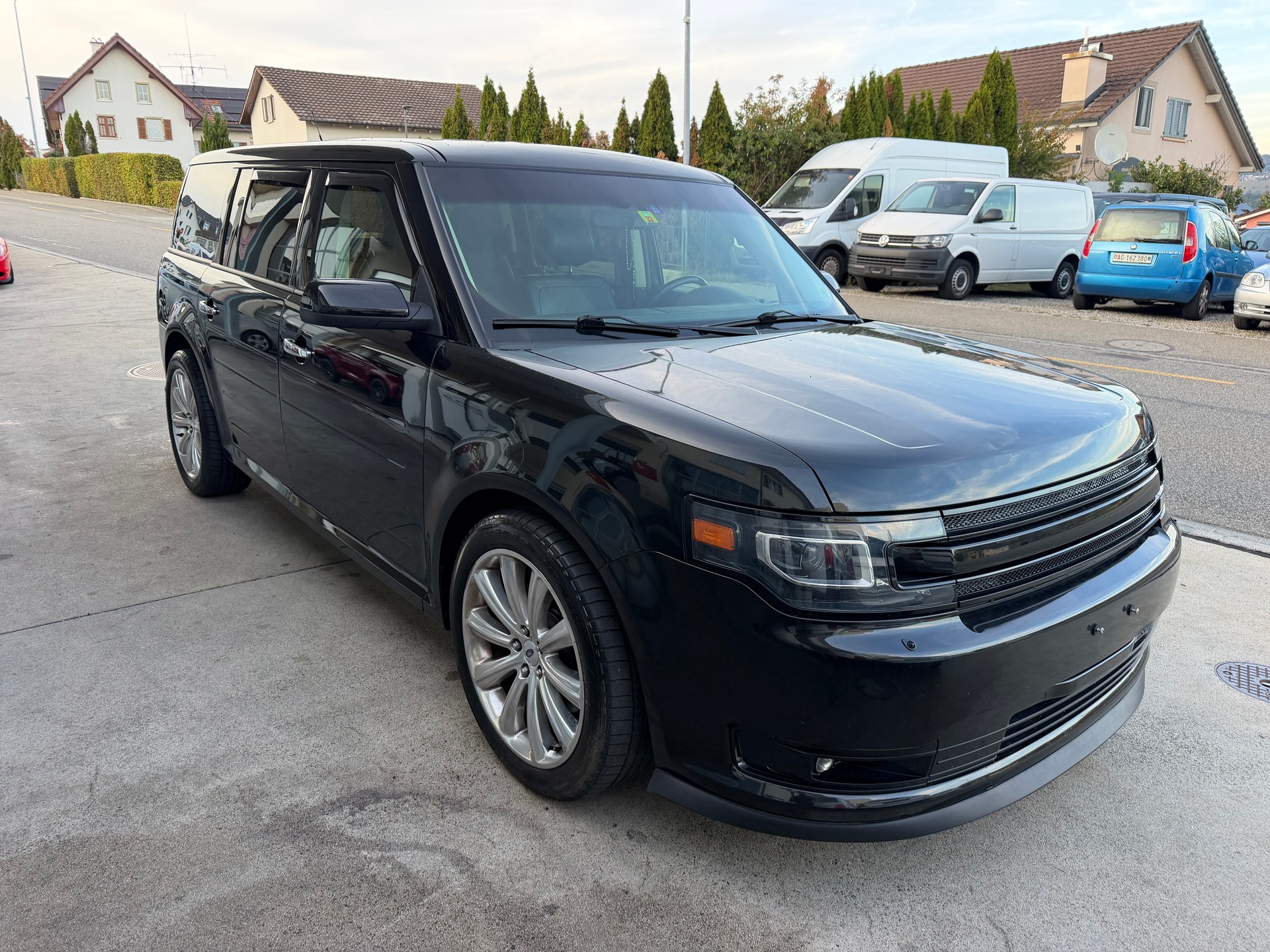 FORD FLEX-image-1