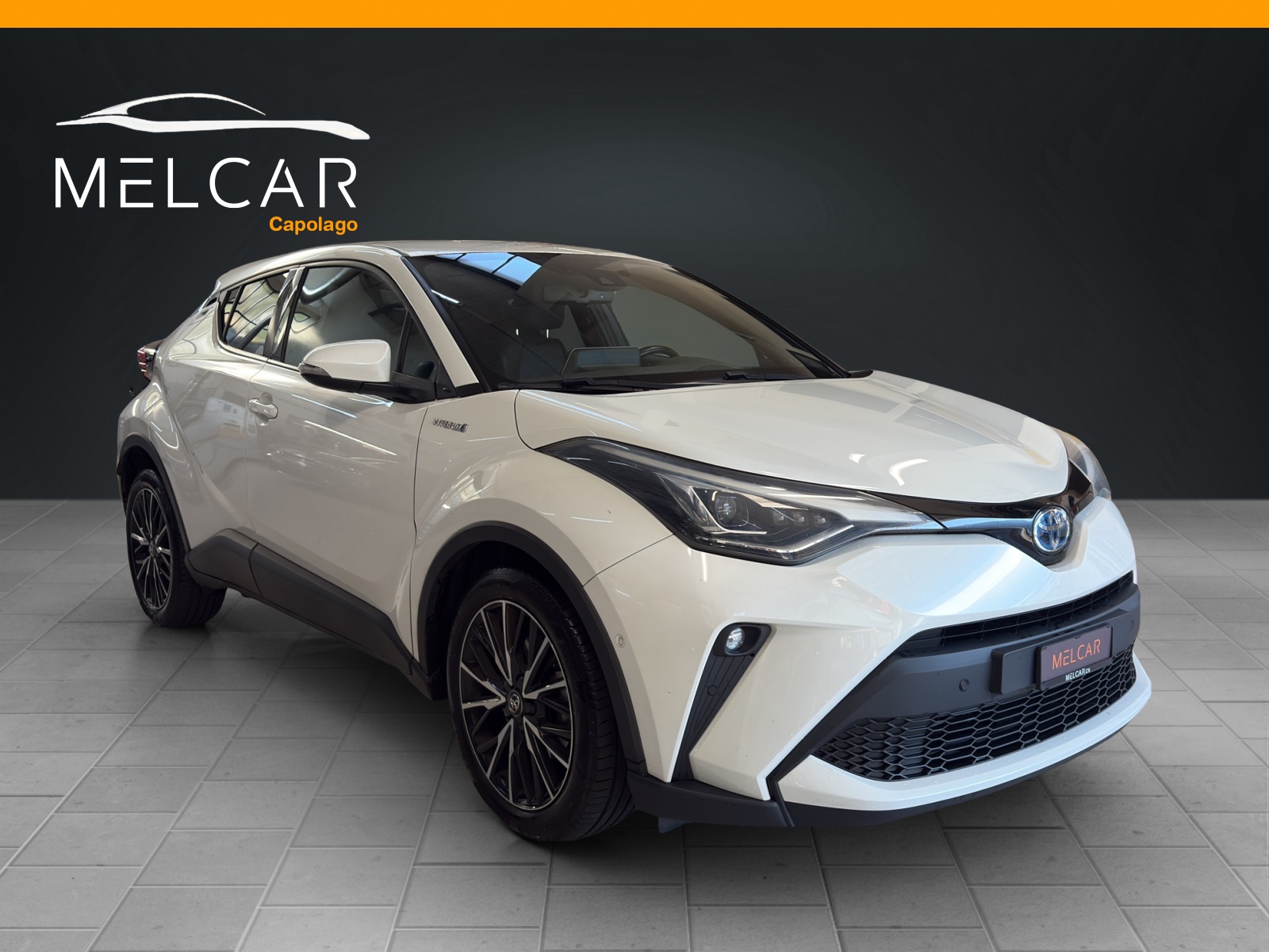 TOYOTA C-HR 1.8 HSD CVT Premium-image-1