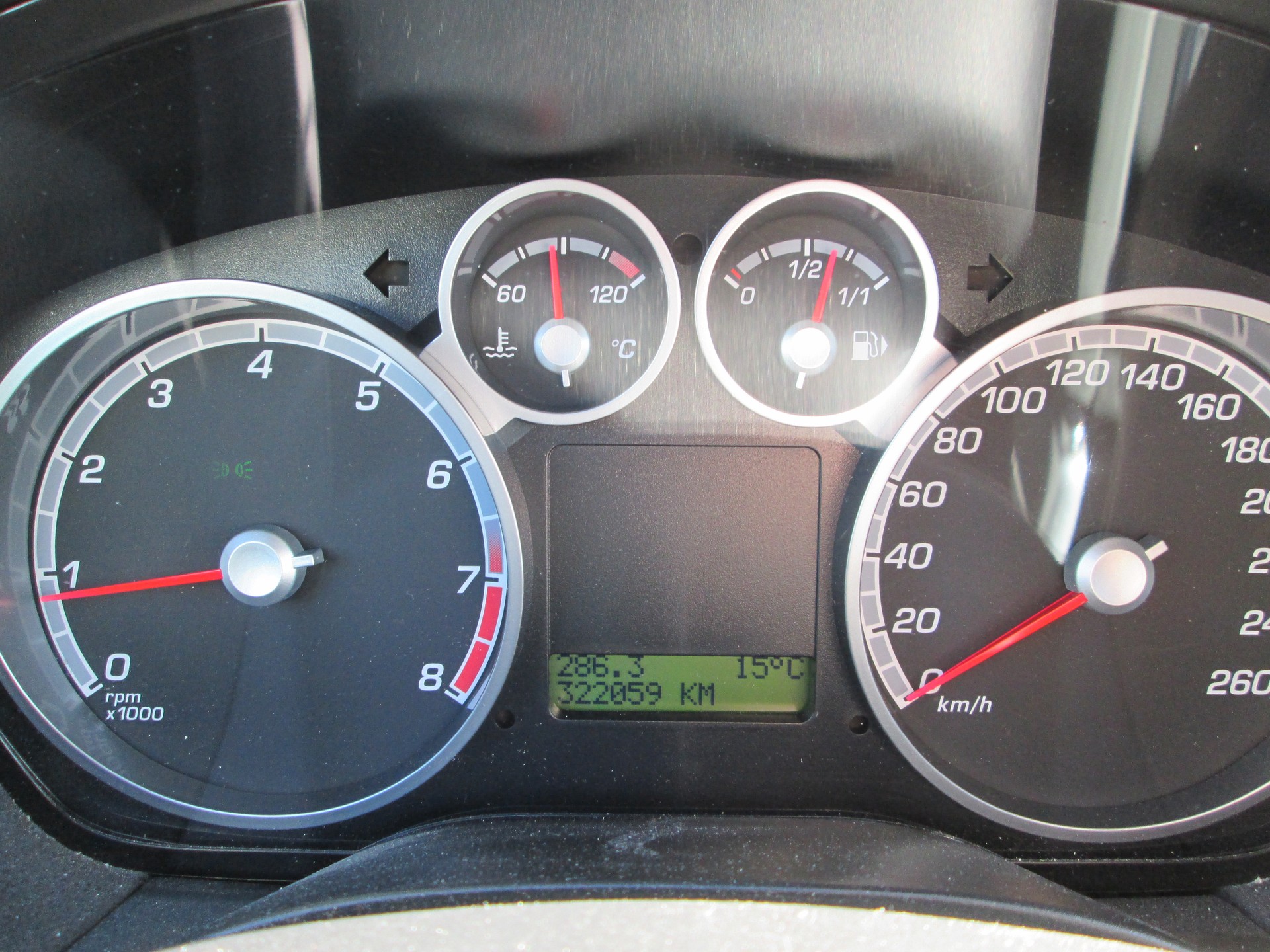 FORD Focus 2.5 Turbo ST-image-11