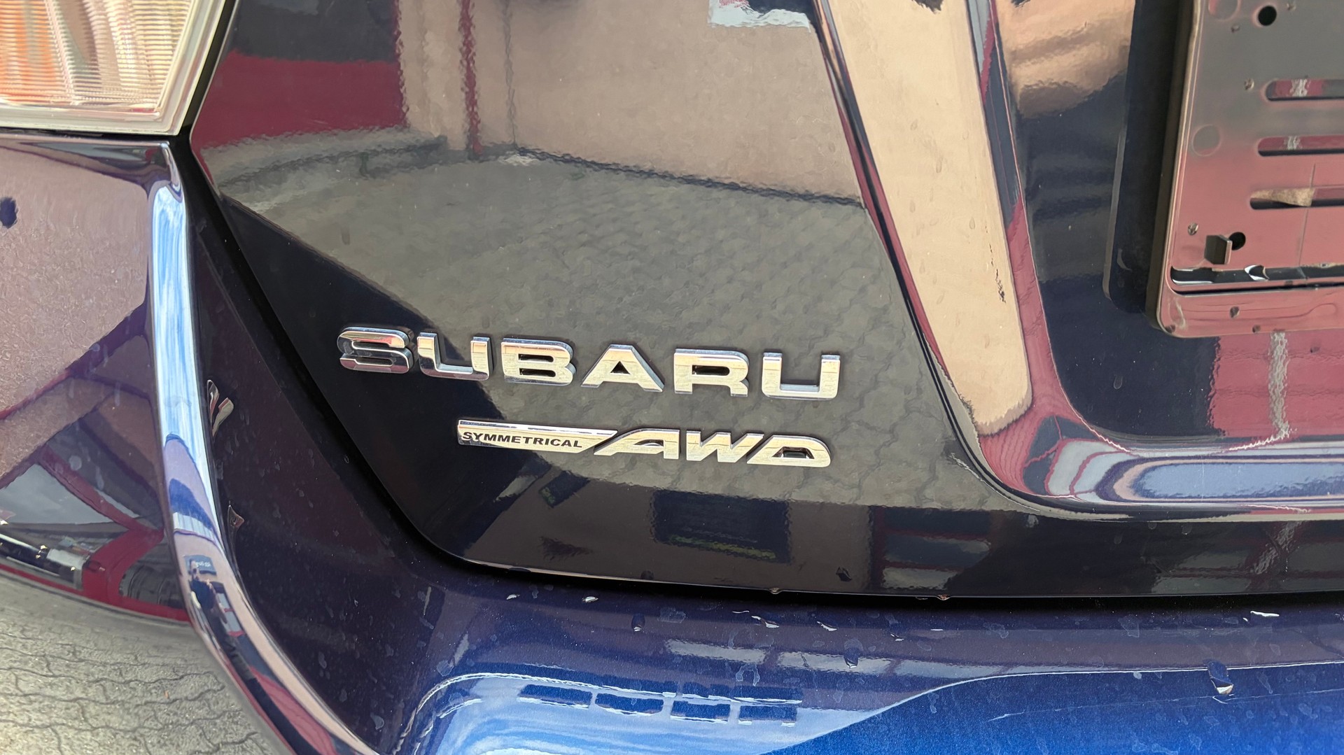 SUBARU XV 1.6 Swiss Two-image-5