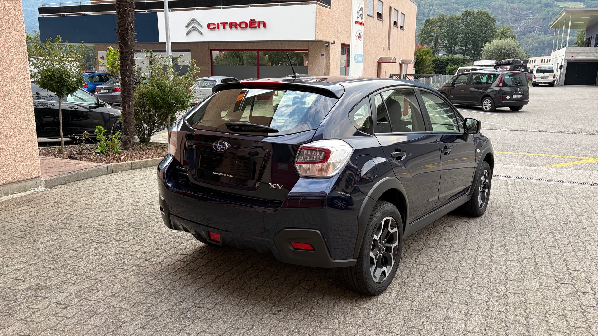 SUBARU XV 1.6 Swiss Two-image-4