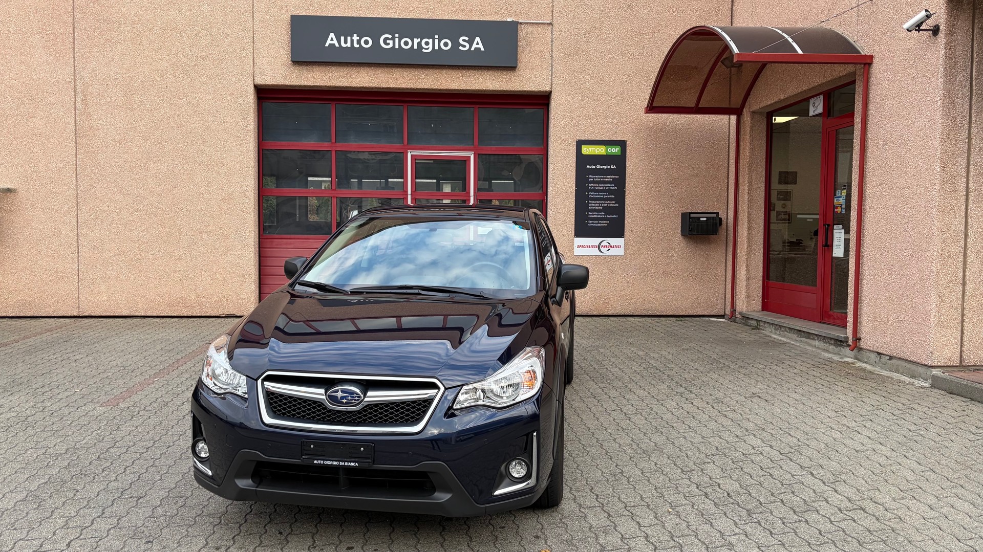SUBARU XV 1.6 Swiss Two-image-0