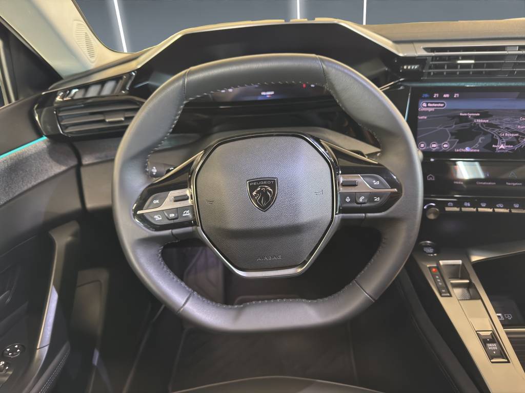 PEUGEOT 308 1.2 Pure Tech Allure Pack EAT8-image-14