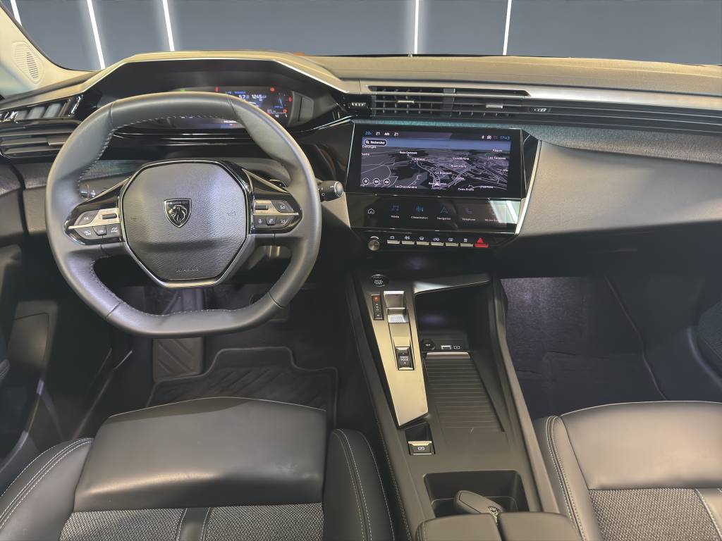 PEUGEOT 308 1.2 Pure Tech Allure Pack EAT8-image-5