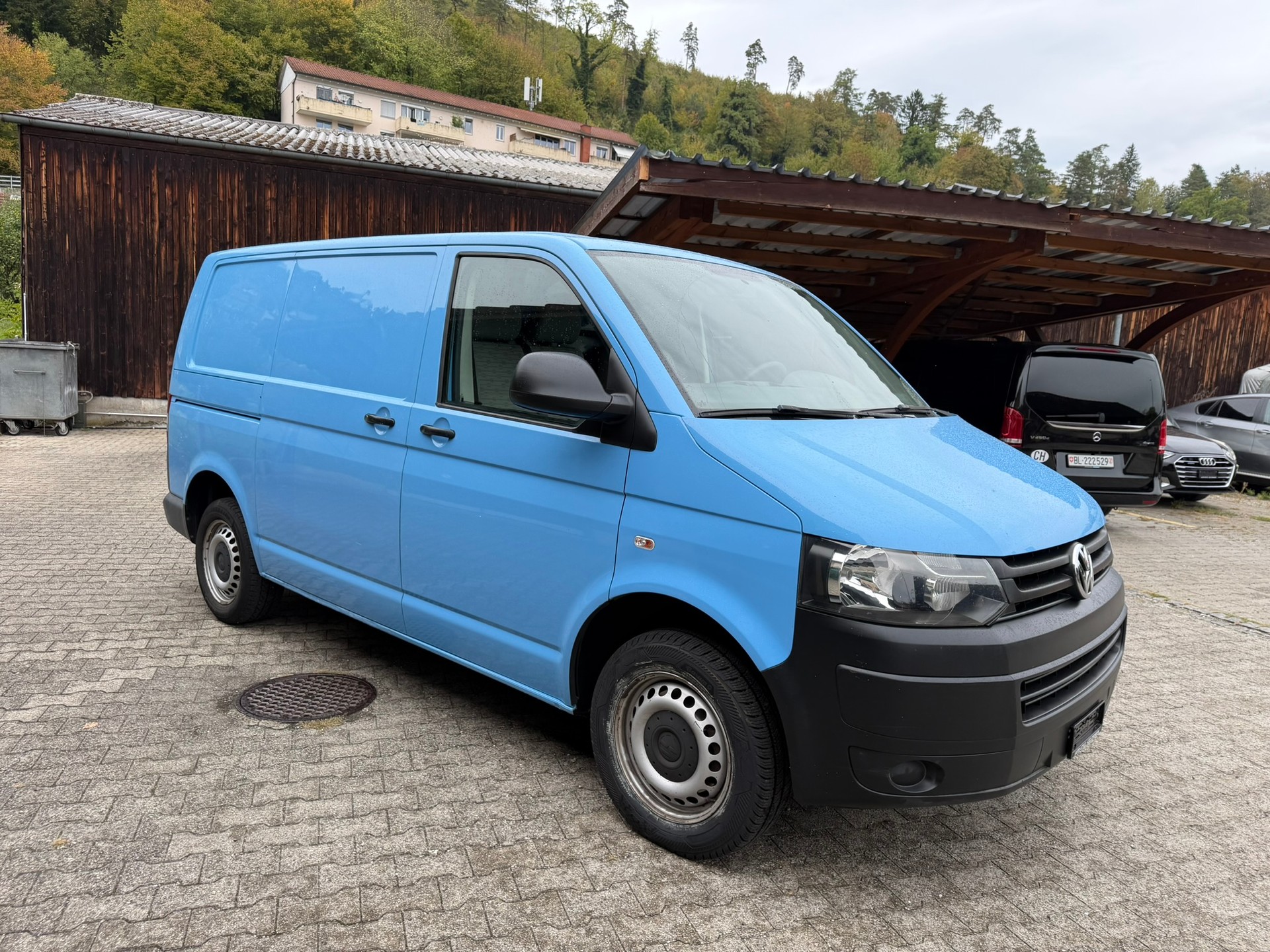 VW T5 2.0 TDI-image-2