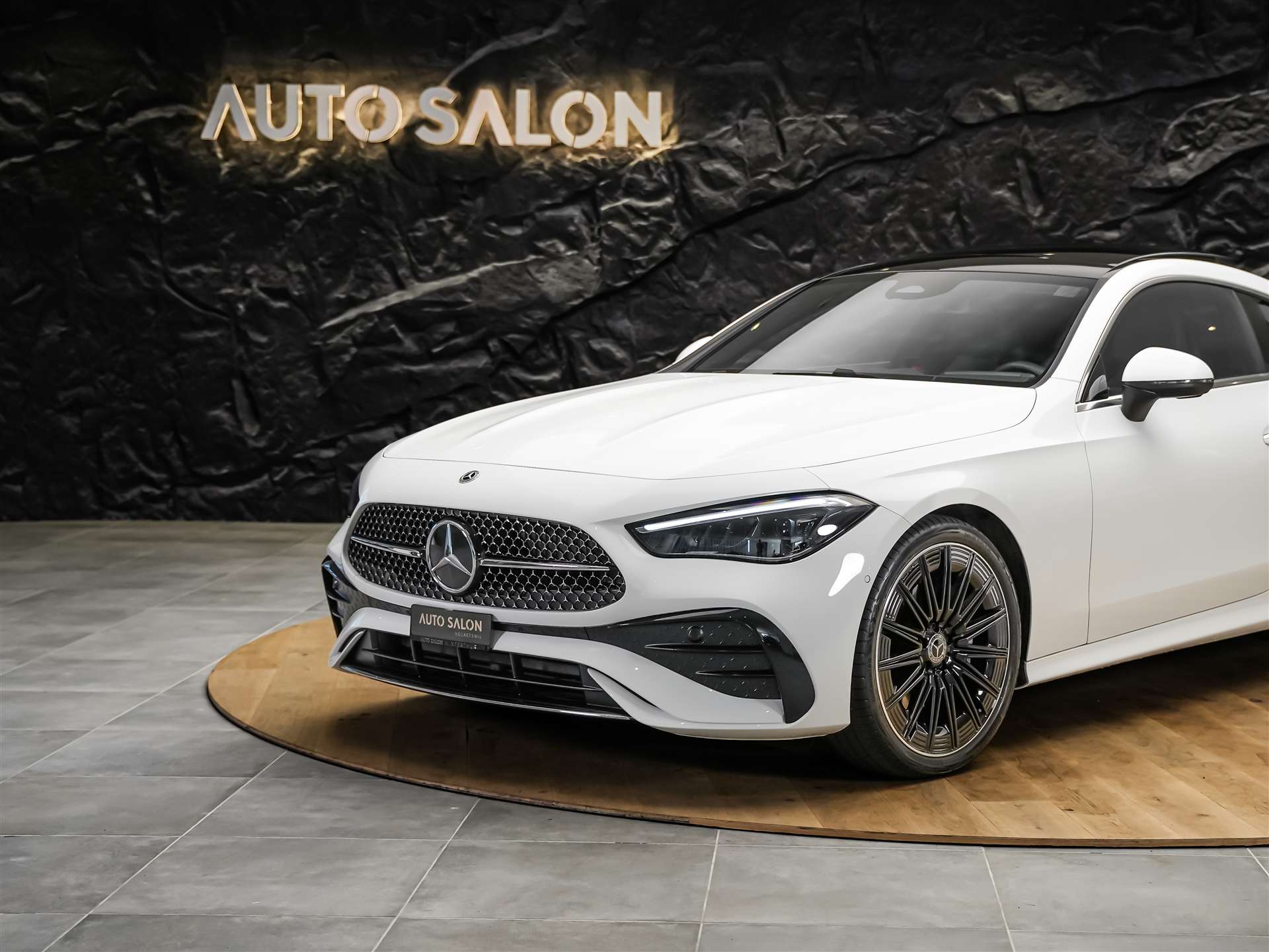 MERCEDES-BENZ CLE 200 Coupé AMG Line 9G-Tronic *Werksgarantie*Panorama*Lenkradheizung*-image-13