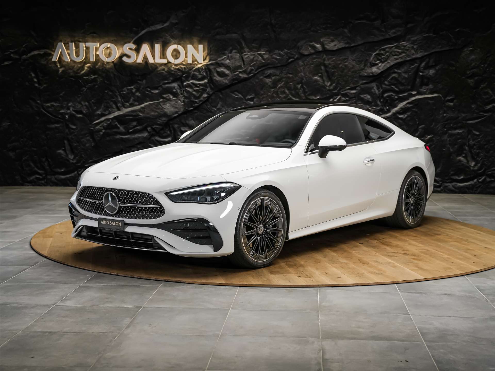 MERCEDES-BENZ CLE 200 Coupé AMG Line 9G-Tronic *Werksgarantie*Panorama*Lenkradheizung*