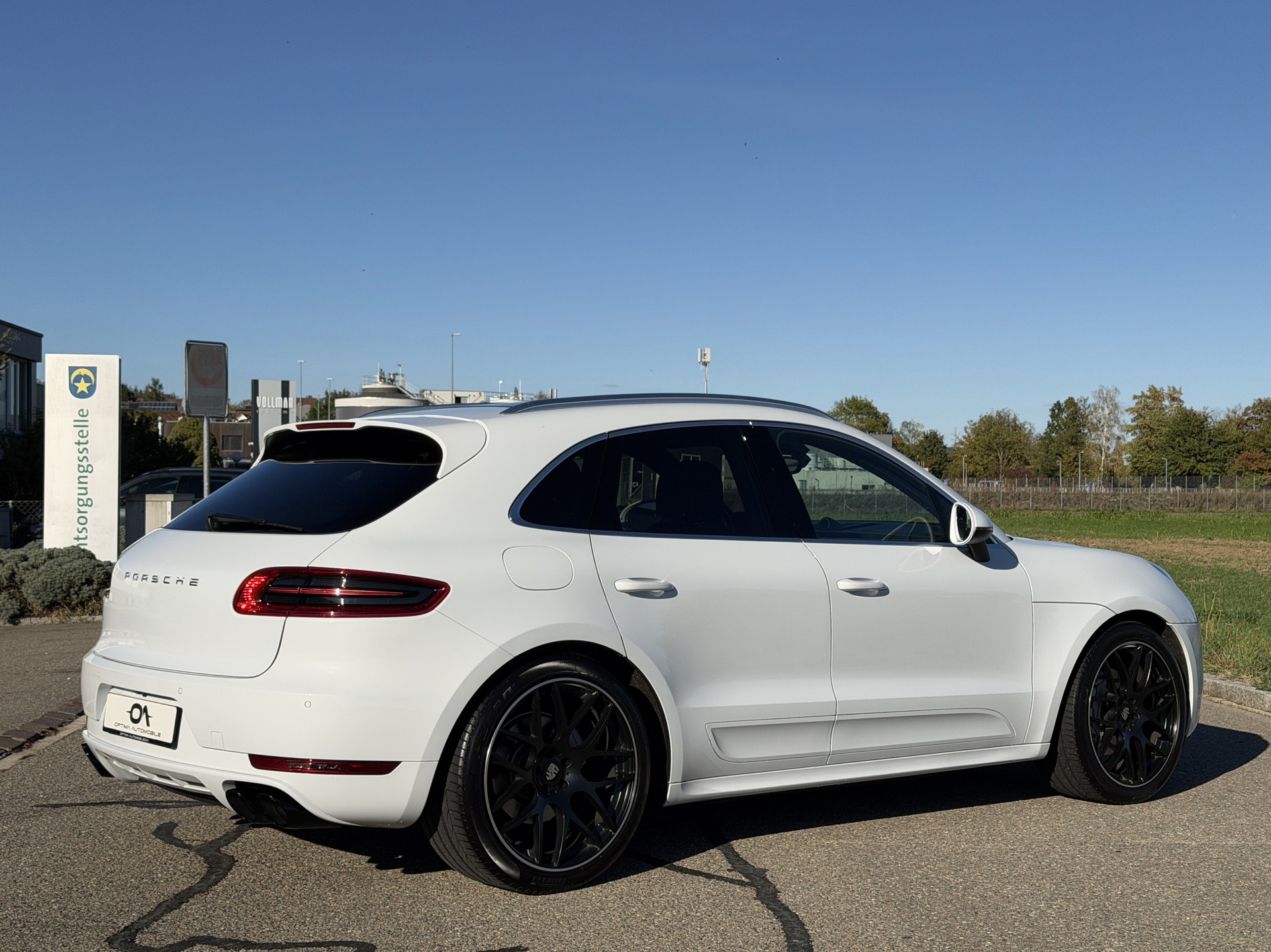 PORSCHE Macan S Diesel PDK - *KW3 GEWINDE / 8-FACH 21"/20" - "MEGA-AUSSTATTUNG" - "AHK 2,4t* - *GARANTIE*-image-7
