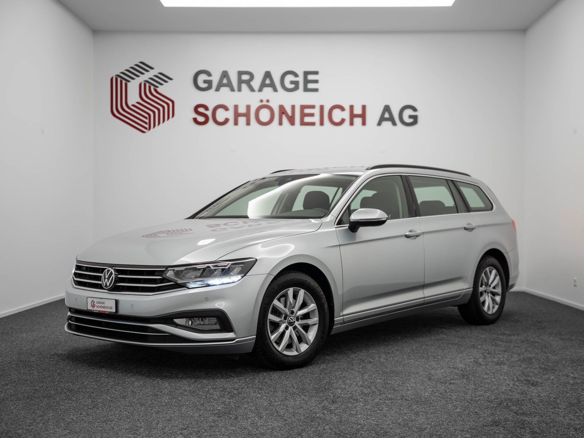 VW Passat Variant 2.0 TDI 150 Business DSG-image-0