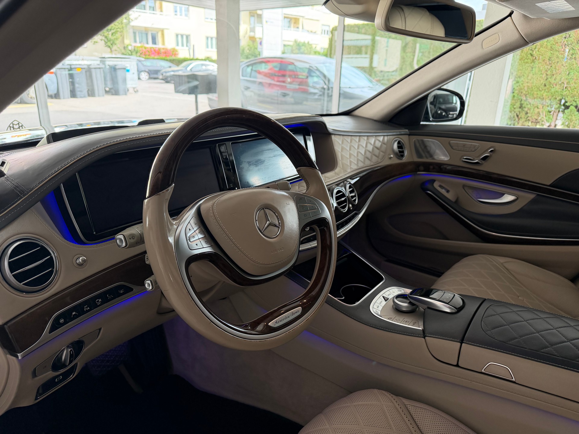 MERCEDES-BENZ S 600 Maybach 7G-Tronic-image-24