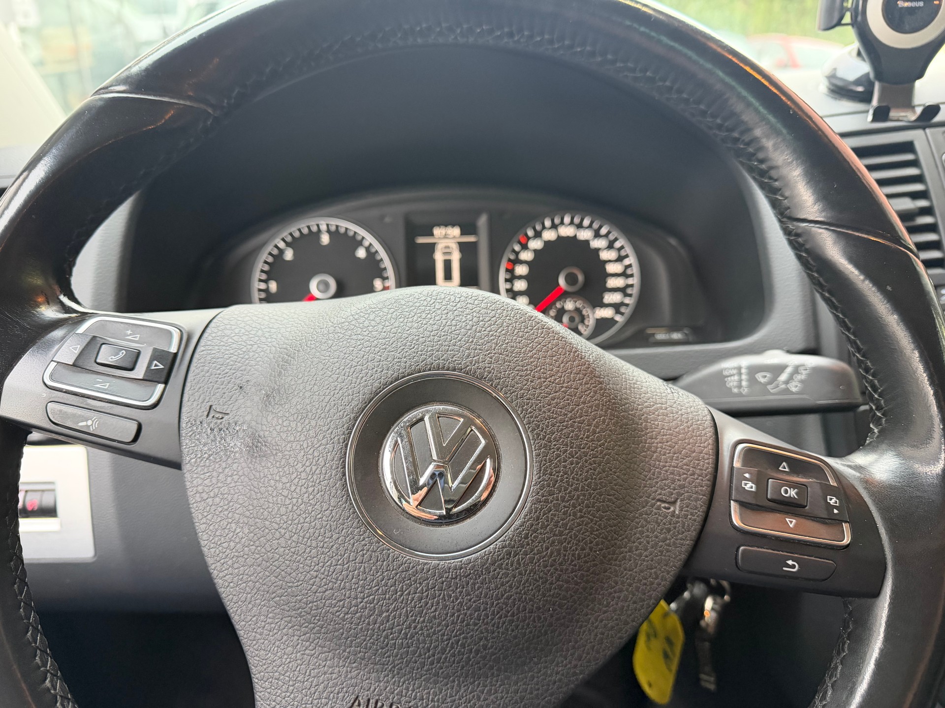 VW T5 Multivan 2.0 TDI CR Comfortline DSG-image-8