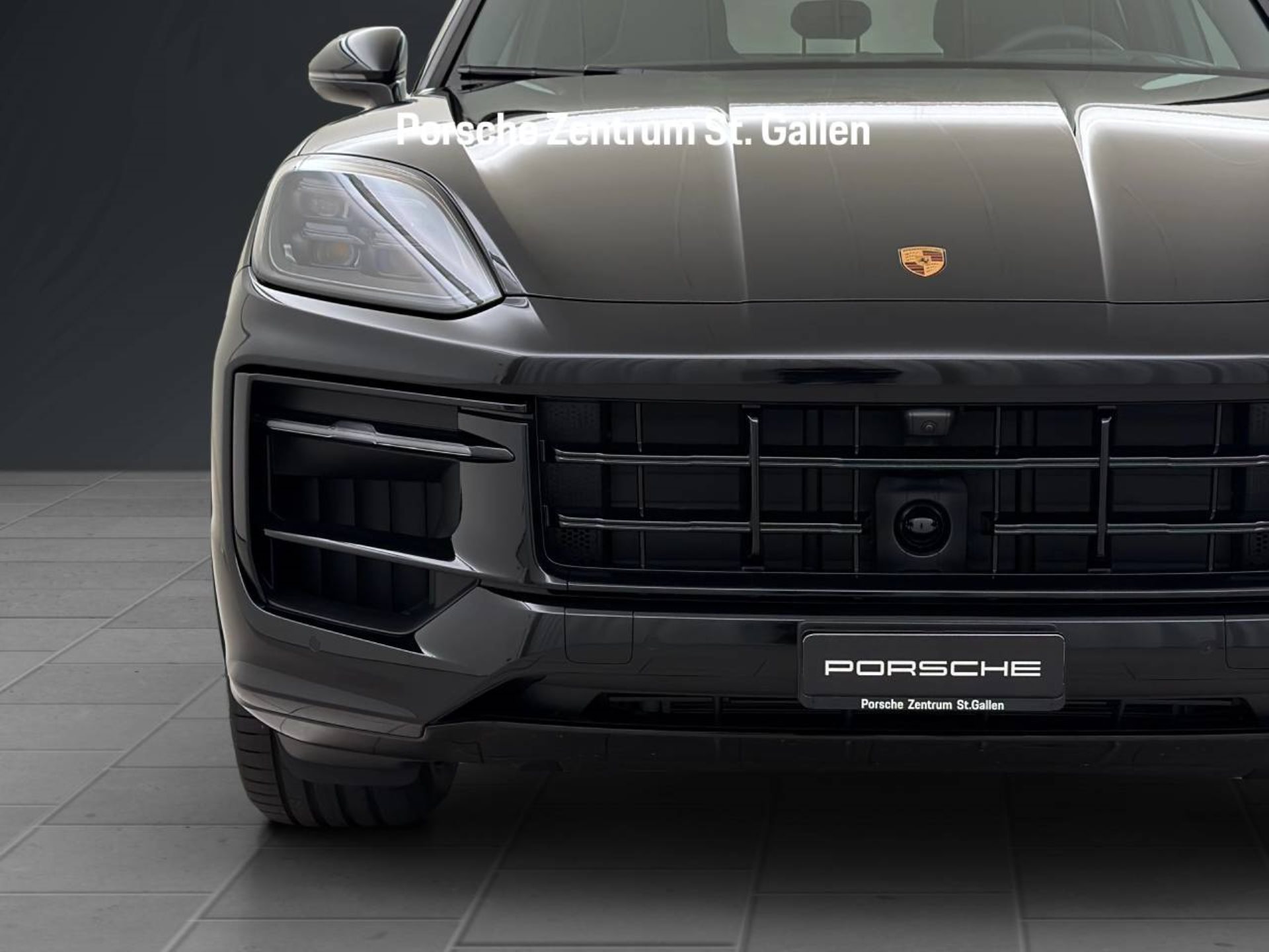 PORSCHE Cayenne S E-Hybrid Coupé Black Edition-image-8