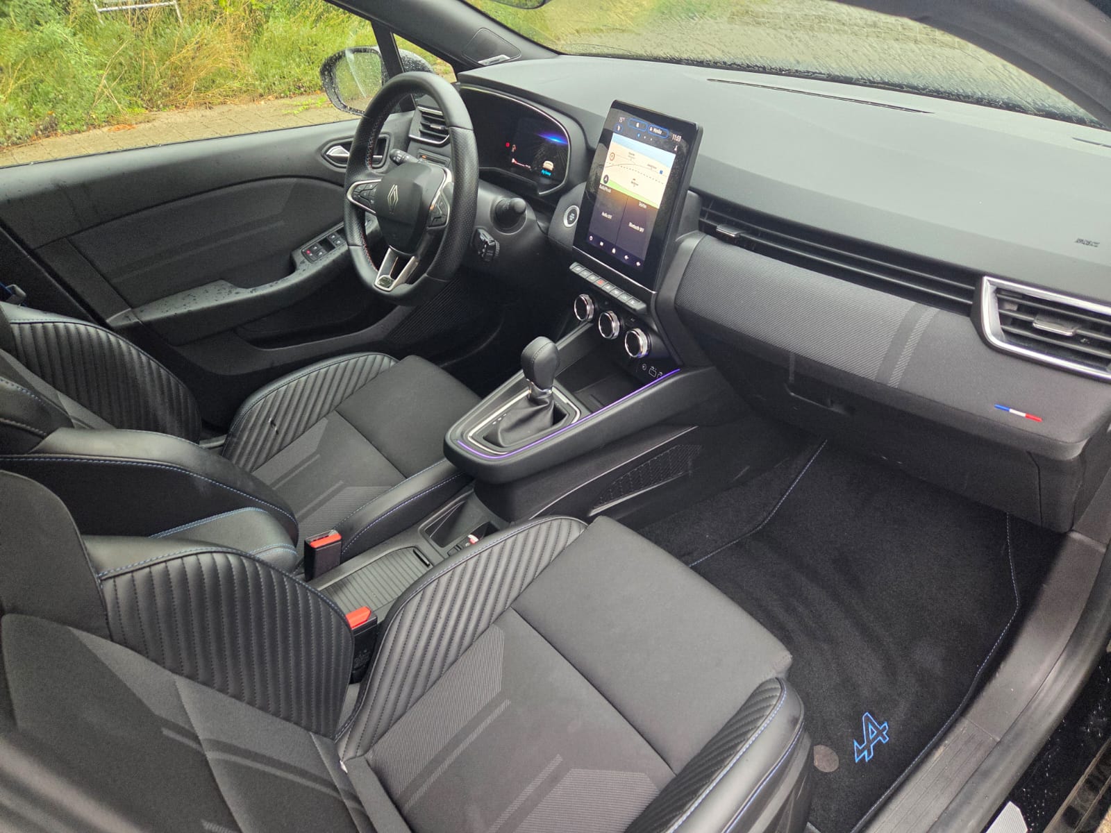 RENAULT Clio 1.6 E-Tech Esprit Alpine-image-10