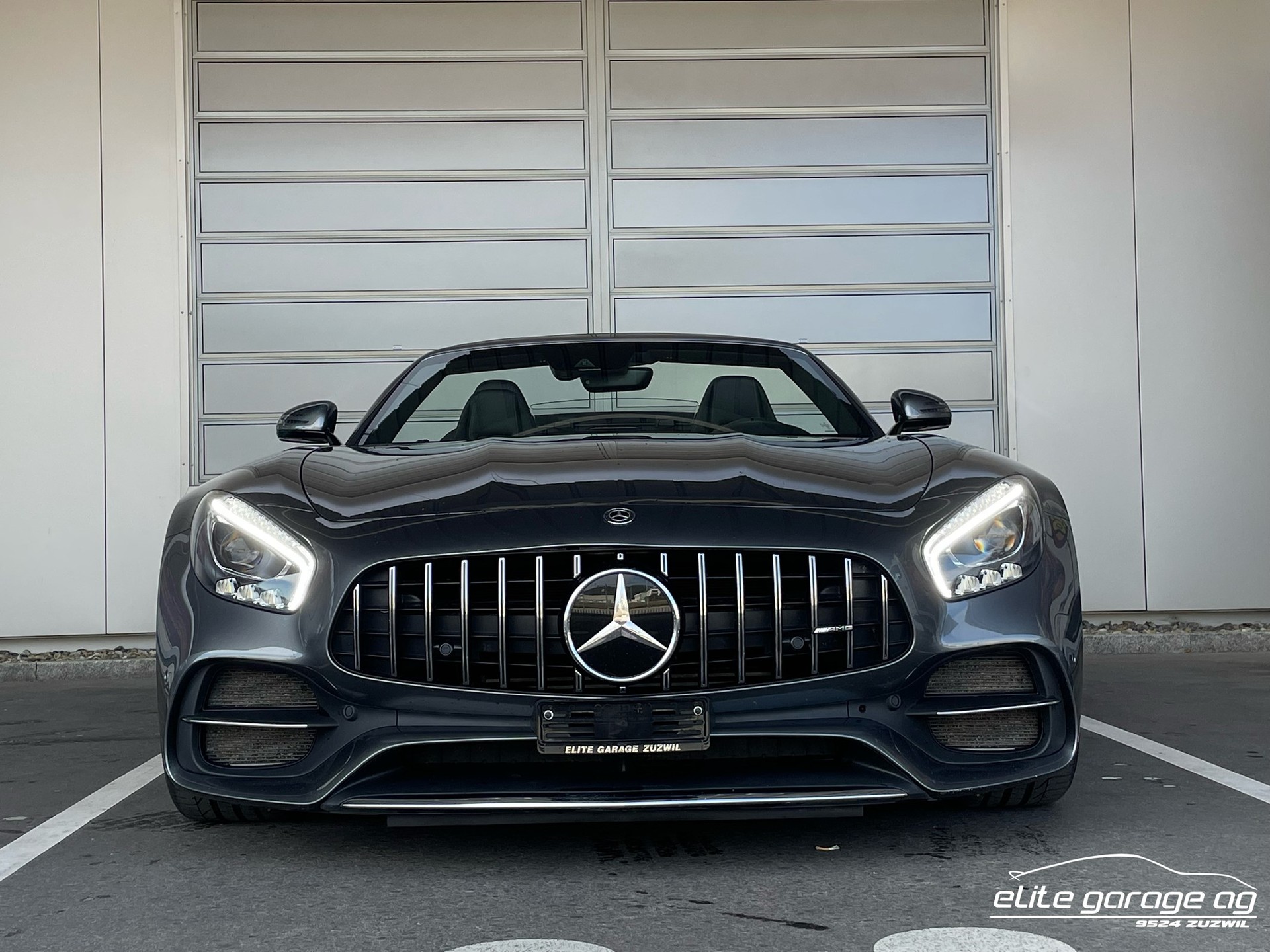 MERCEDES-BENZ AMG GT C Roadster Speedshift DCT-image-8