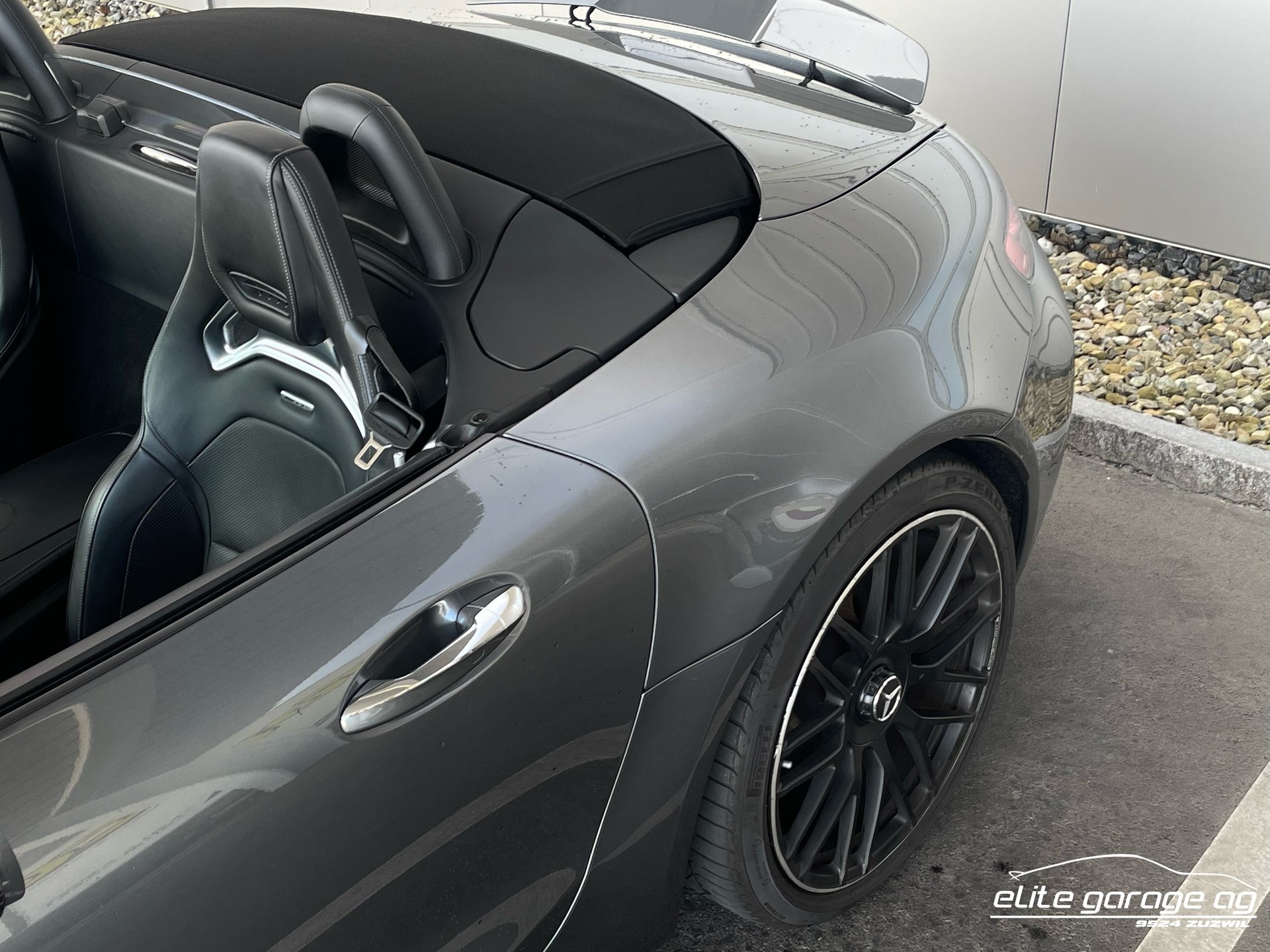MERCEDES-BENZ AMG GT C Roadster Speedshift DCT-image-11