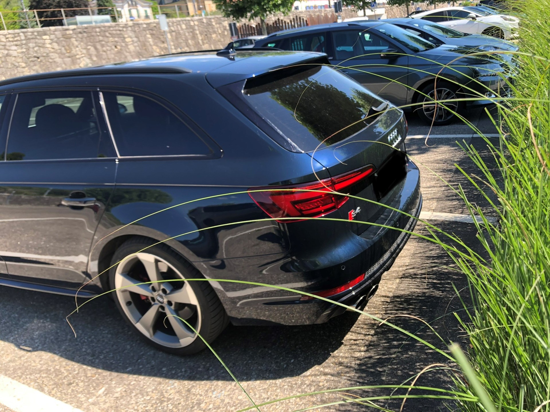 AUDI S4 Avant 3.0 TFSI quattro tiptronic-image-3