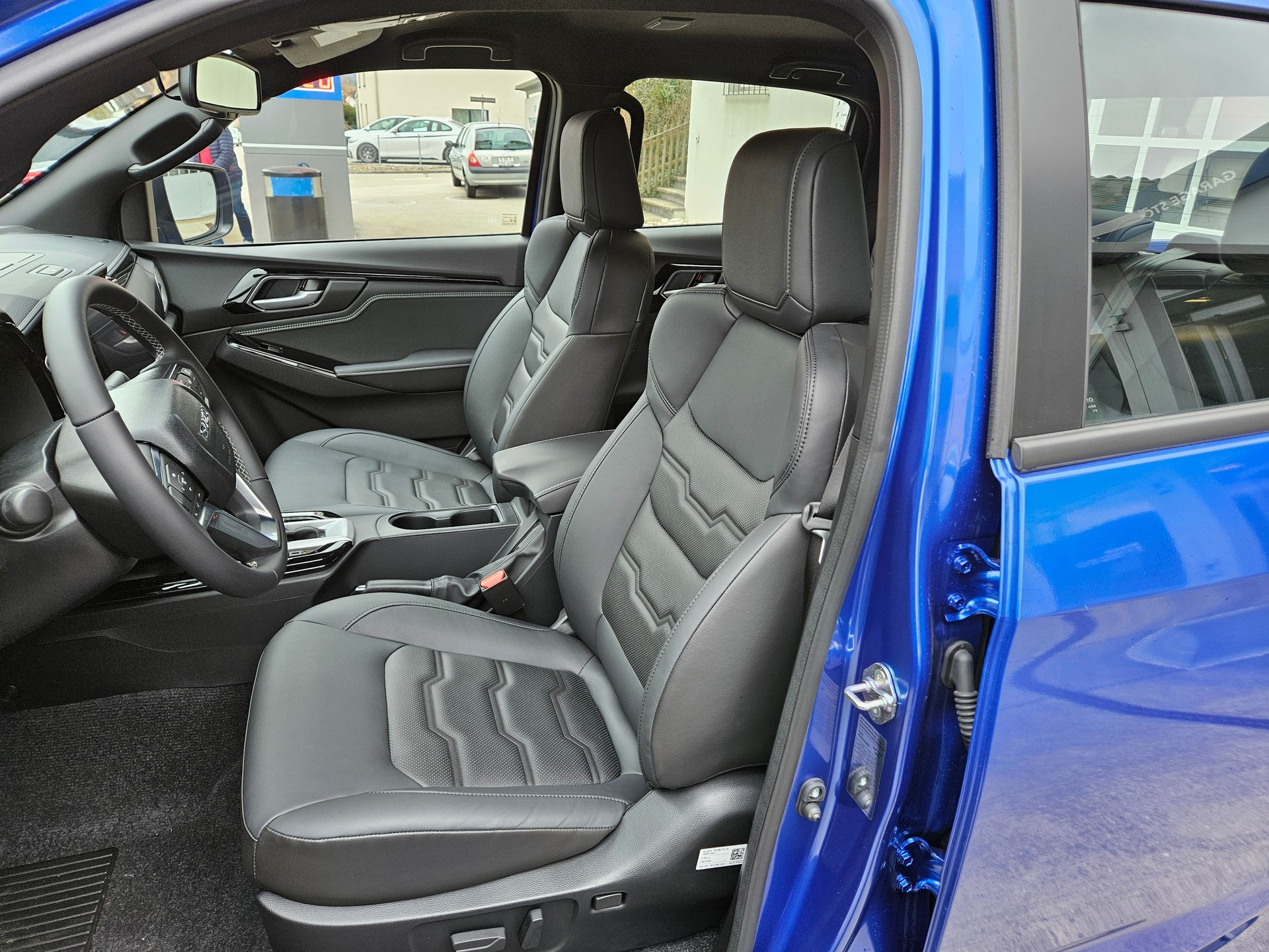 ISUZU D-MAX 1.9 CrewCab N60 Nitro Sport 4x4-image-12