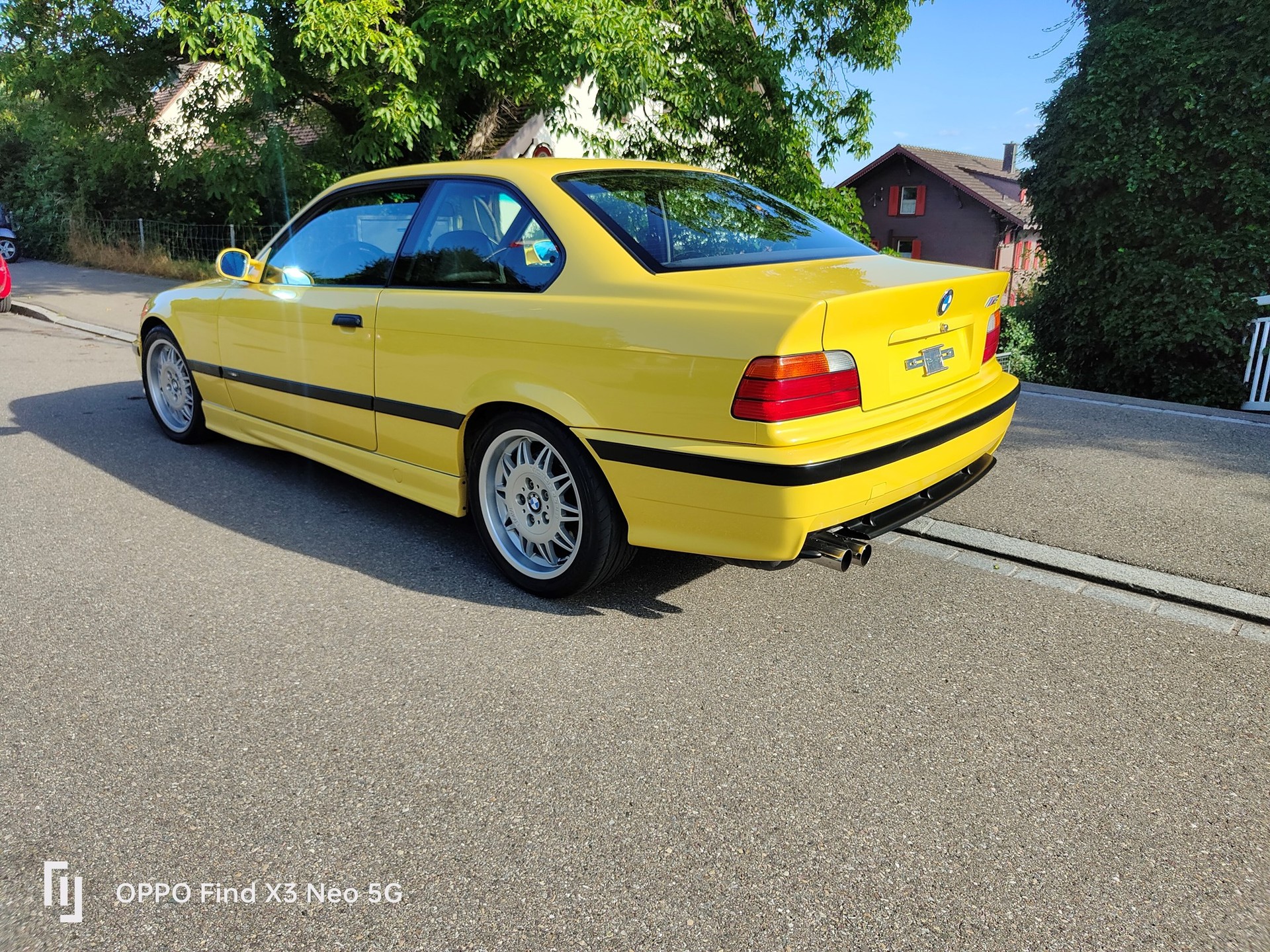 BMW M3-image-3