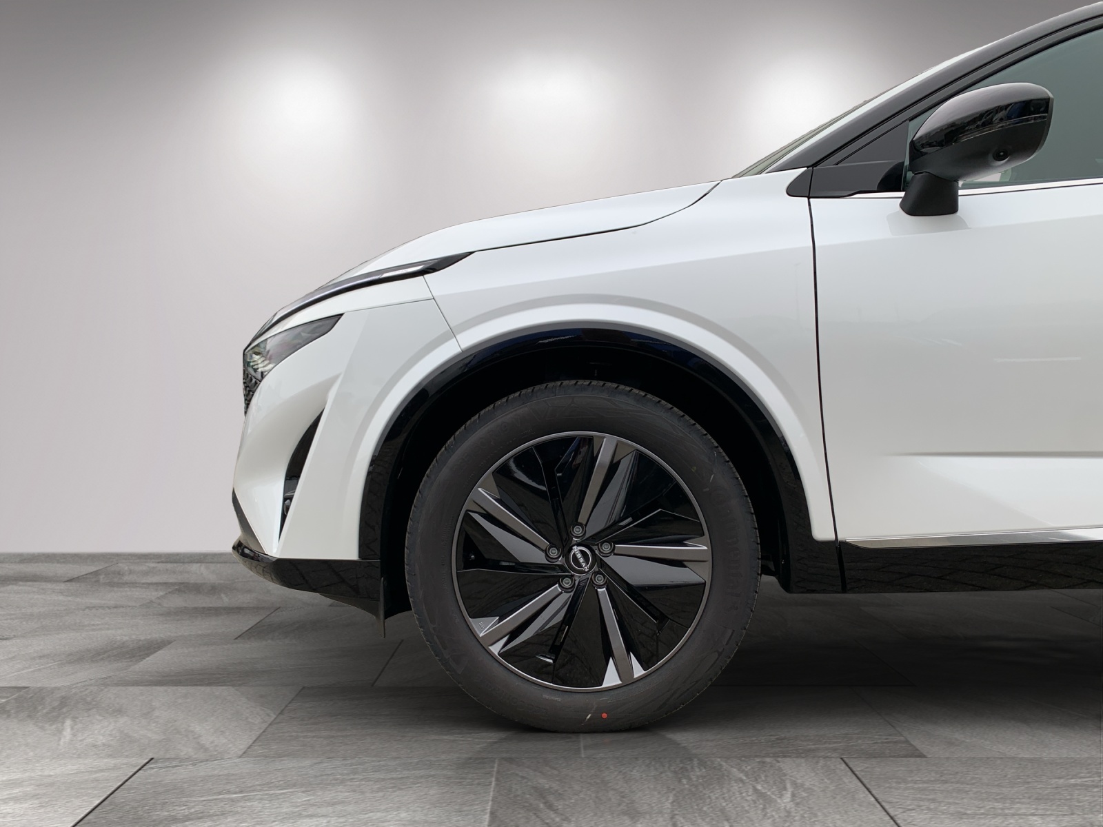 NISSAN Qashqai 1.3 DIG-T 158 Tekna+ 4x4-image-8