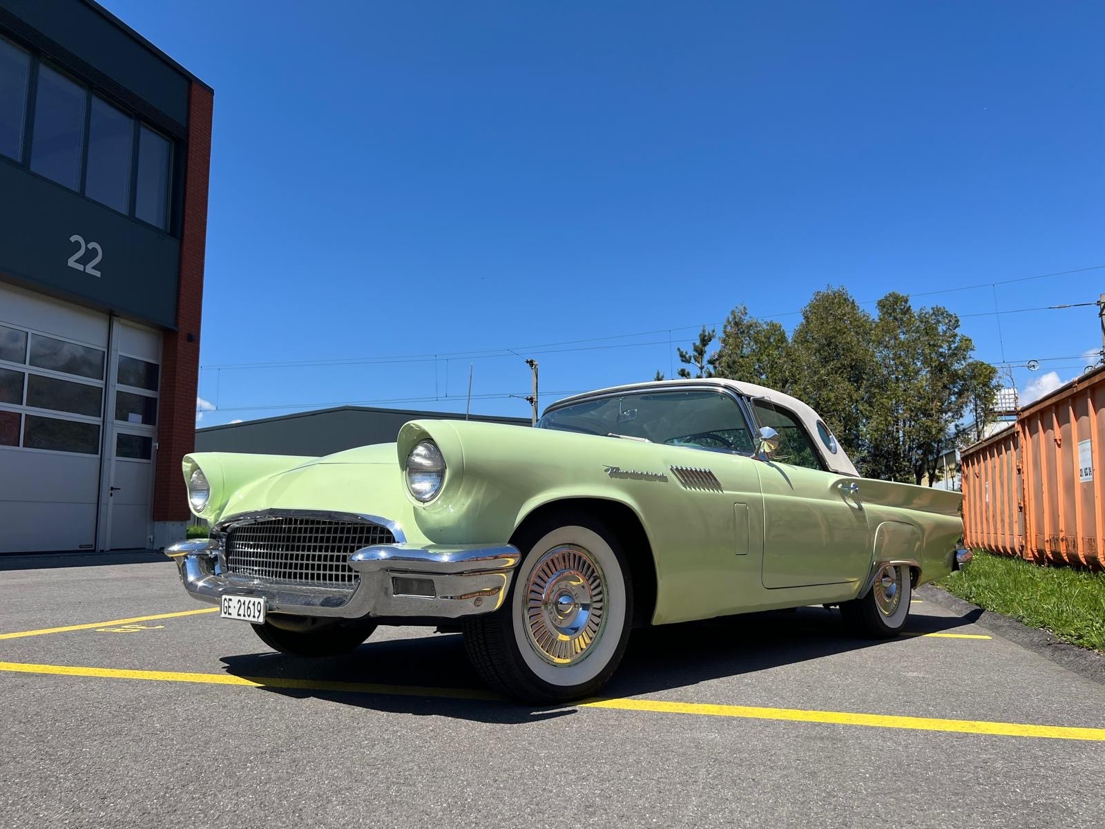 FORD Thunderbird-image-0