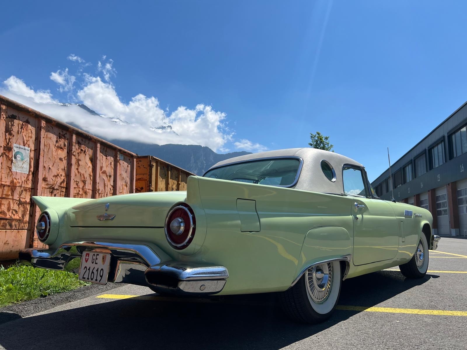 FORD Thunderbird-image-6