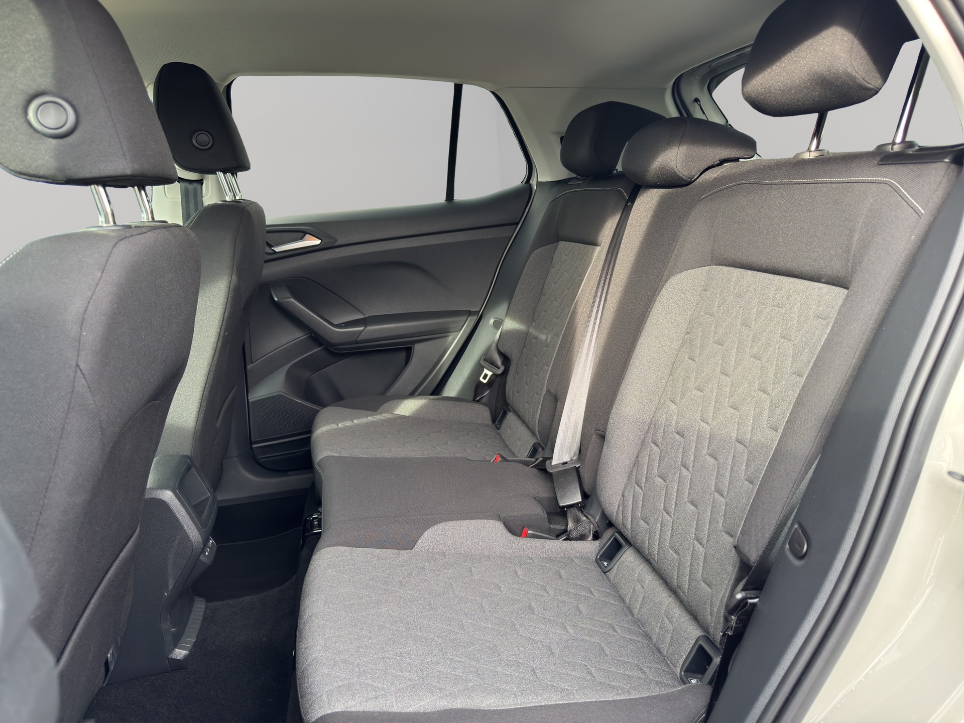 VW T-Cross 1.0 TSI EVO United DSG-image-10