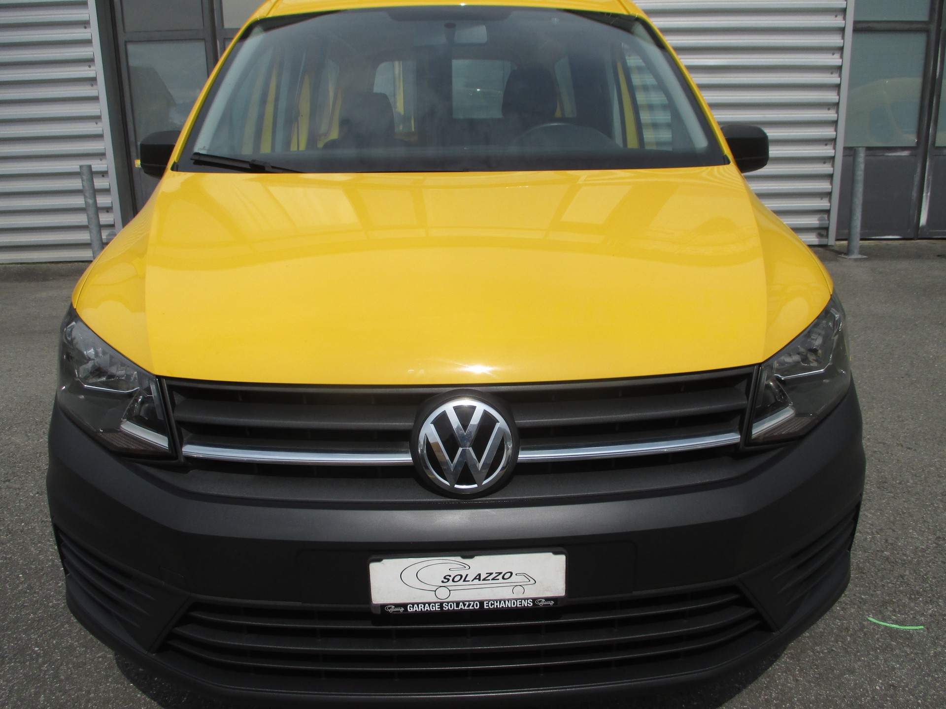 VW Caddy Maxi 1.0TSI BlueMotion Technology-image-2